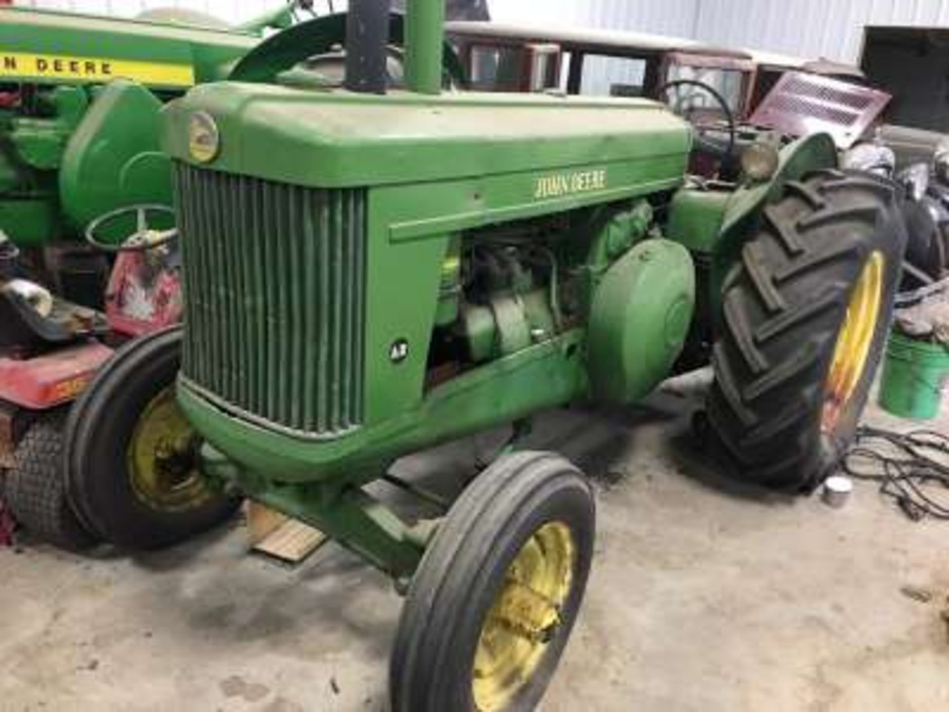 JD AR styled tractor s/n 282809, 14.9x26 tires, pto (nice shape) (restored?)