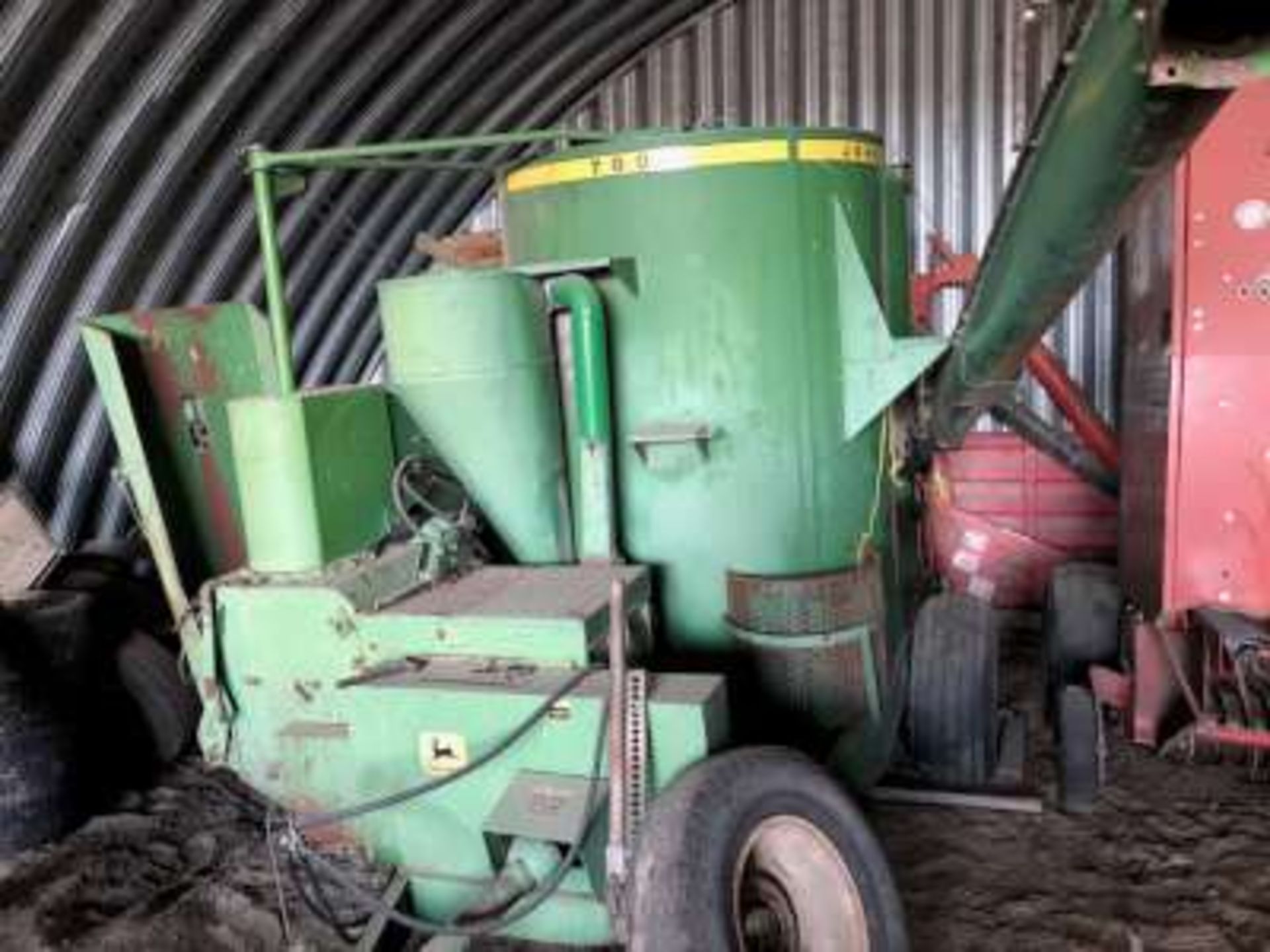 John Deere #700 mix mill - Image 5 of 5