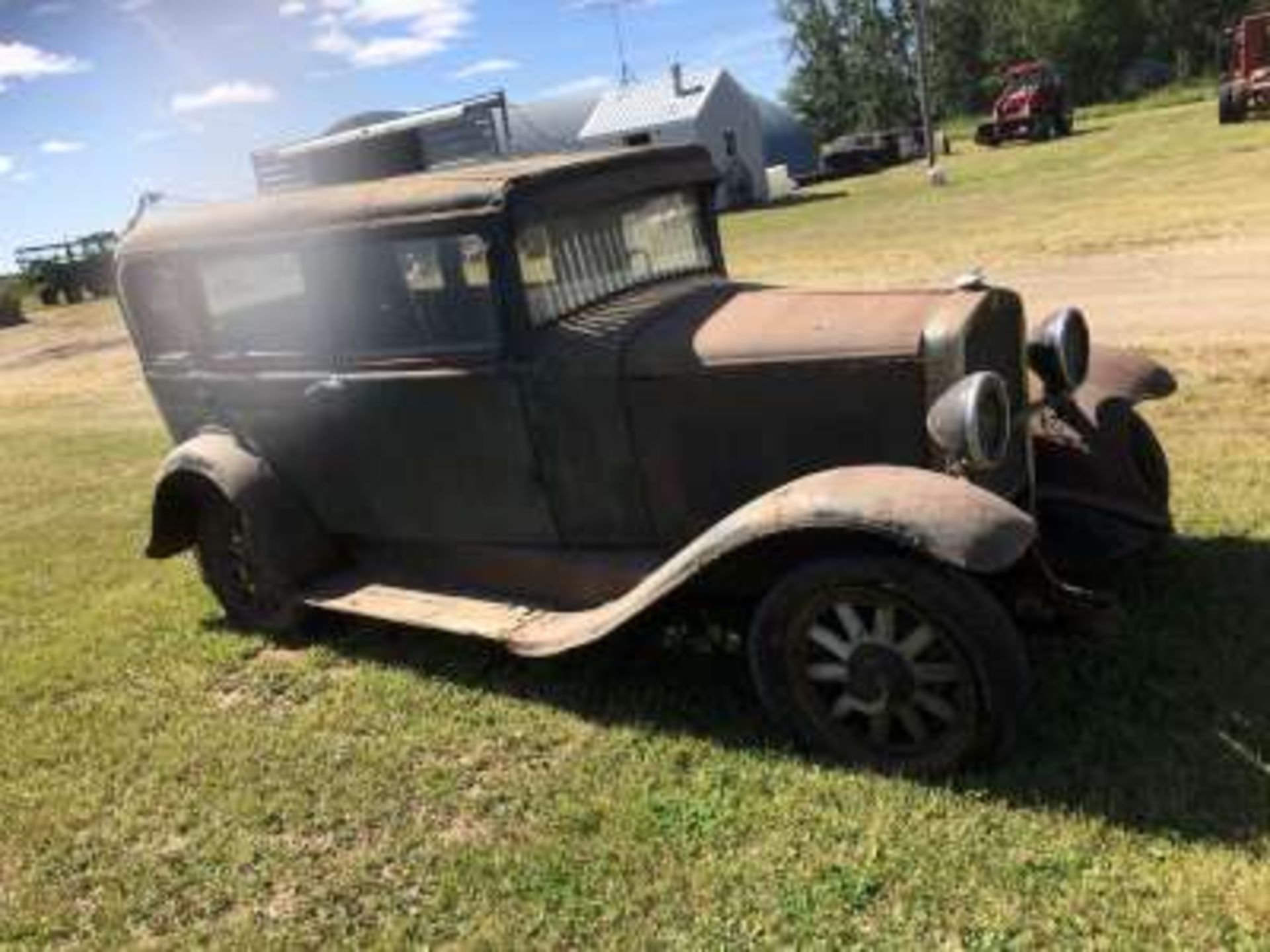 1928? Or 1929? Durant Model 66 Sedan automobile, 4 dr , suicide doors - Image 2 of 5