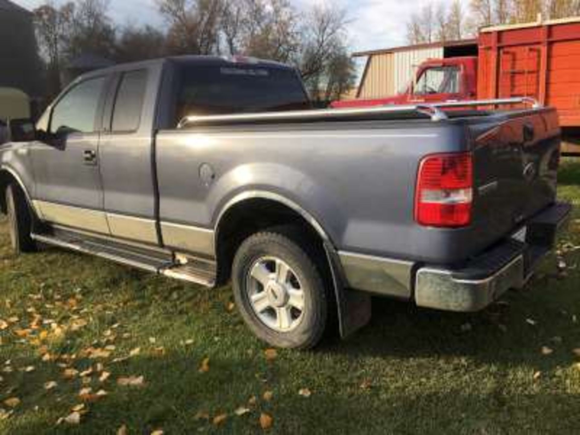 2004 F150 XLT 5.4 Triton 4x4 Ford ½ Ton truck, ext cab, 71168kms (very clean) - Image 4 of 5