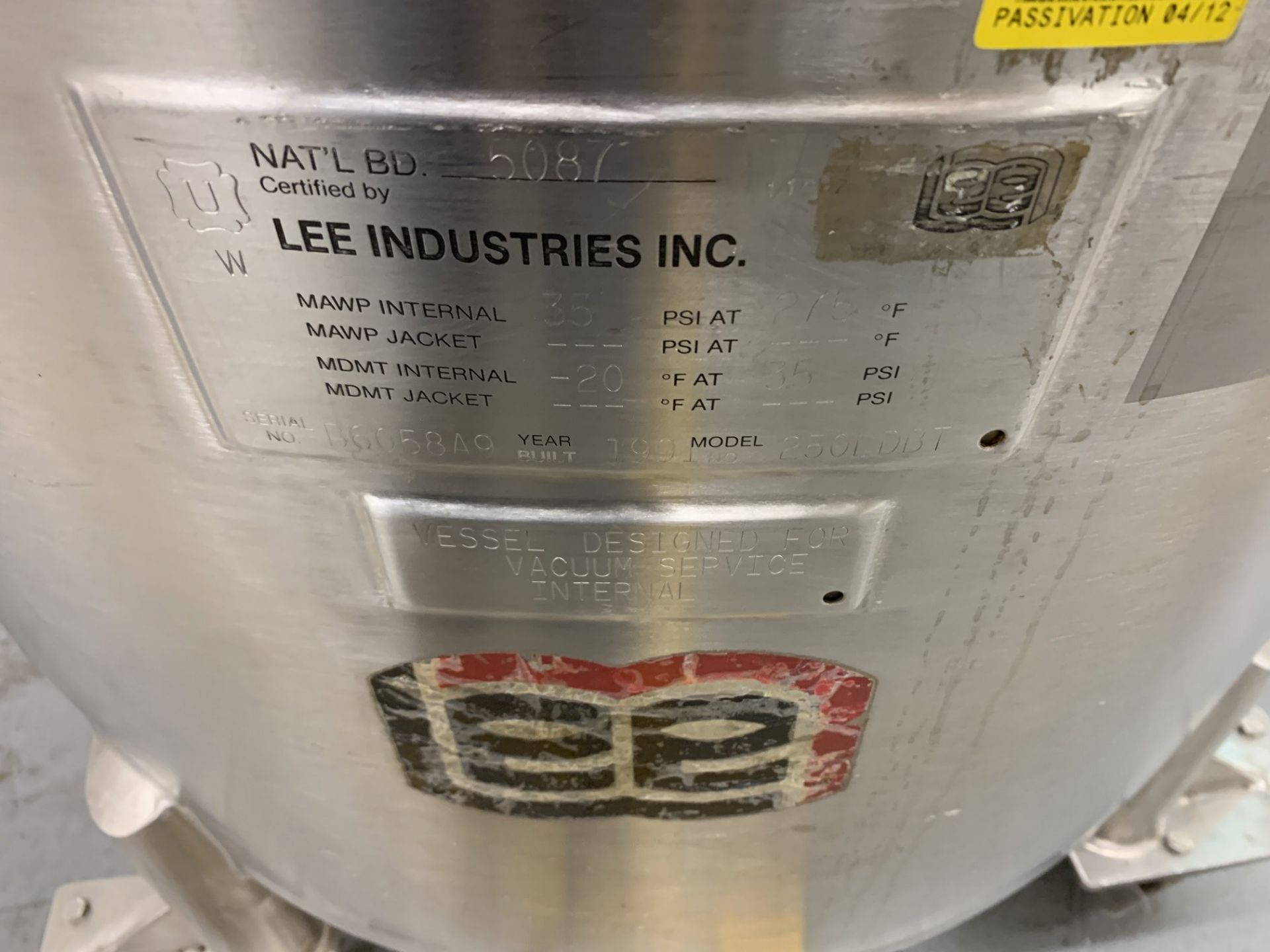 Lot # 47 - Lee Industries, 250L DBT, Stainless Steel Vacuum Kettle, 250 Liter , Propellor agitator - Image 3 of 3