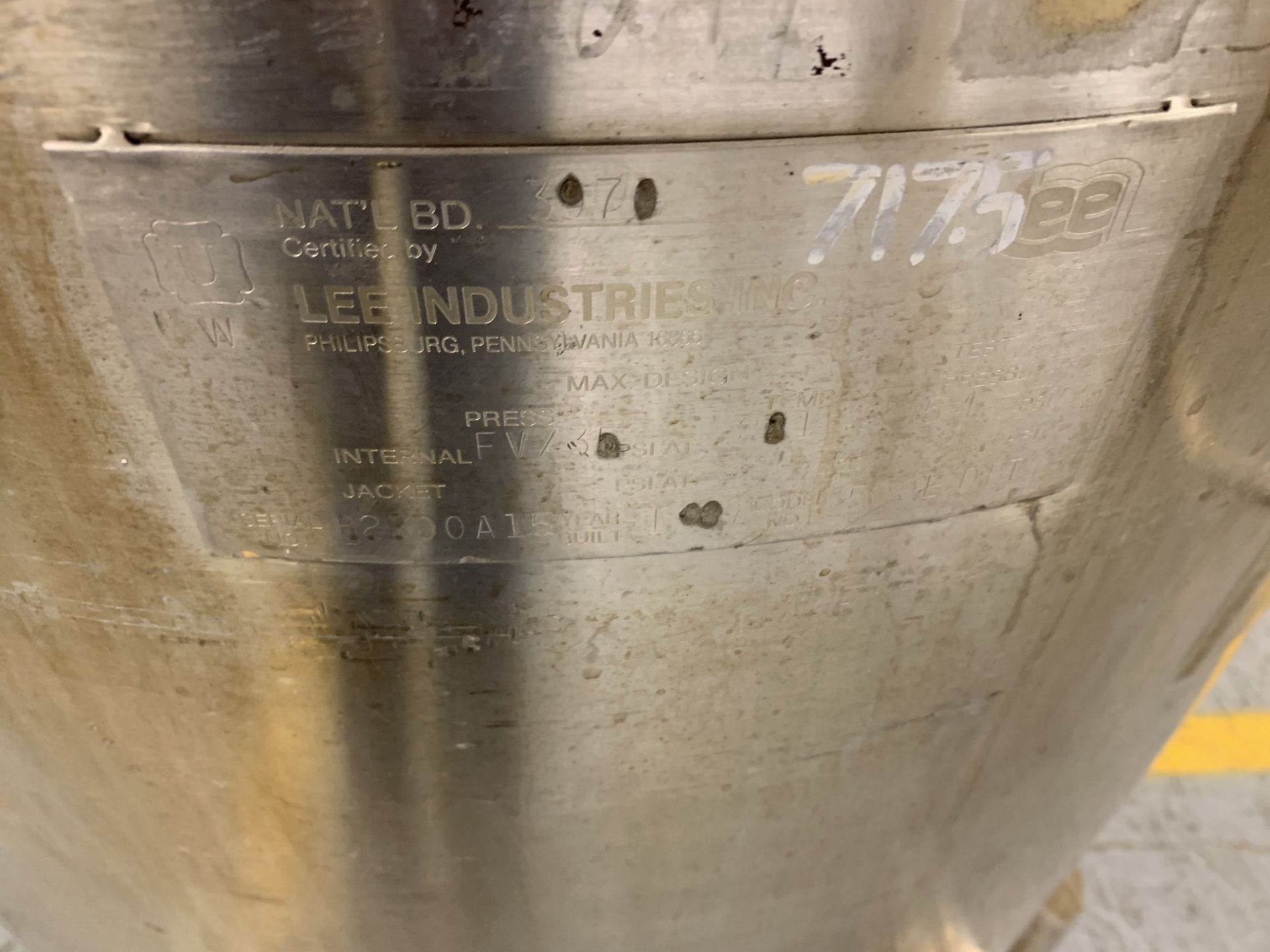 Lot # 56 - Lee 500LDBT 500 Liter Stainless Steel Pressure Vessel, Propellor agitator without - Image 3 of 3