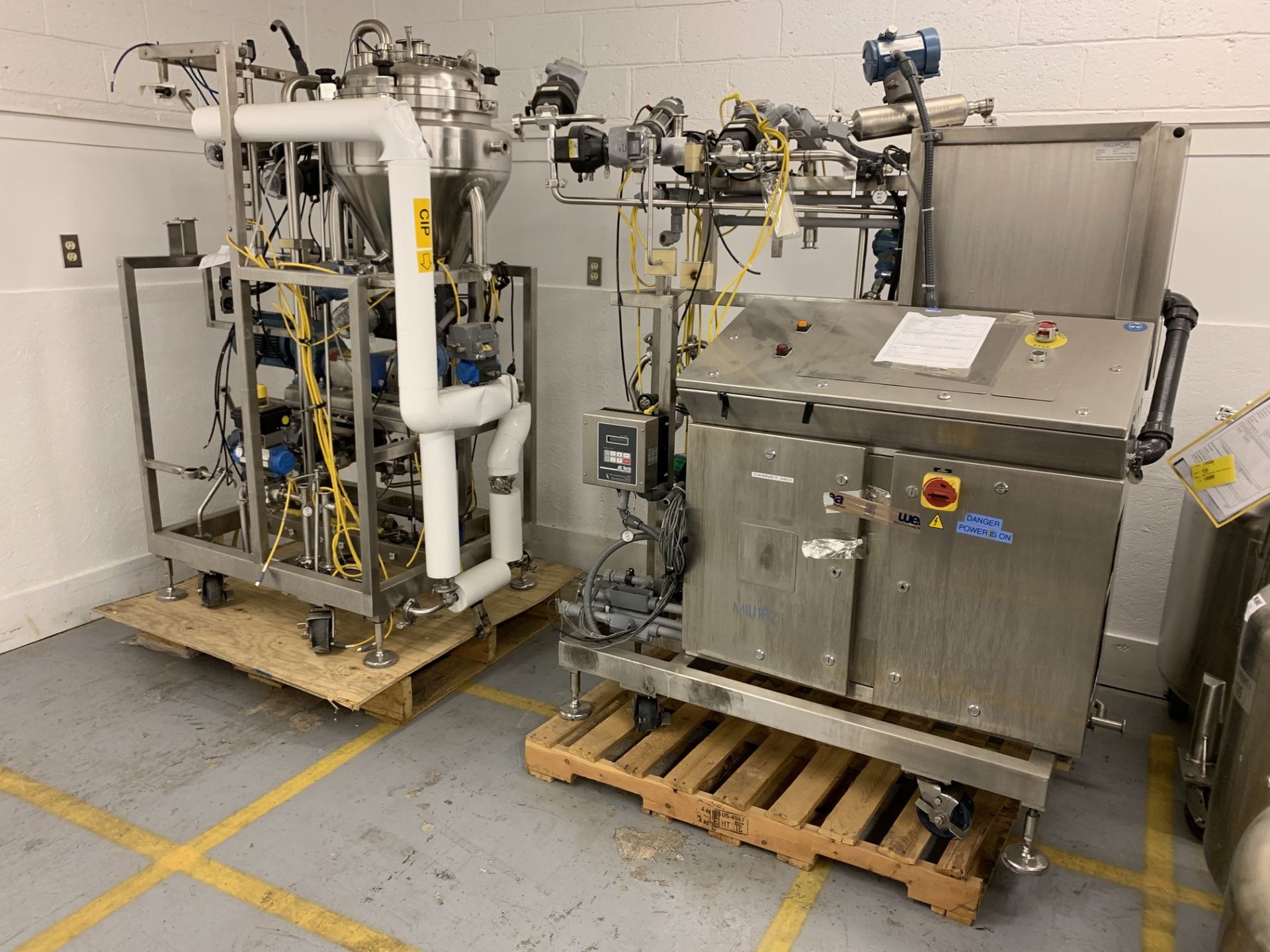 Lot # 176 - Millipore CIP Stainless Steel CIP System with Hayes S2L 60 liters per minute Stainless - Image 2 of 13