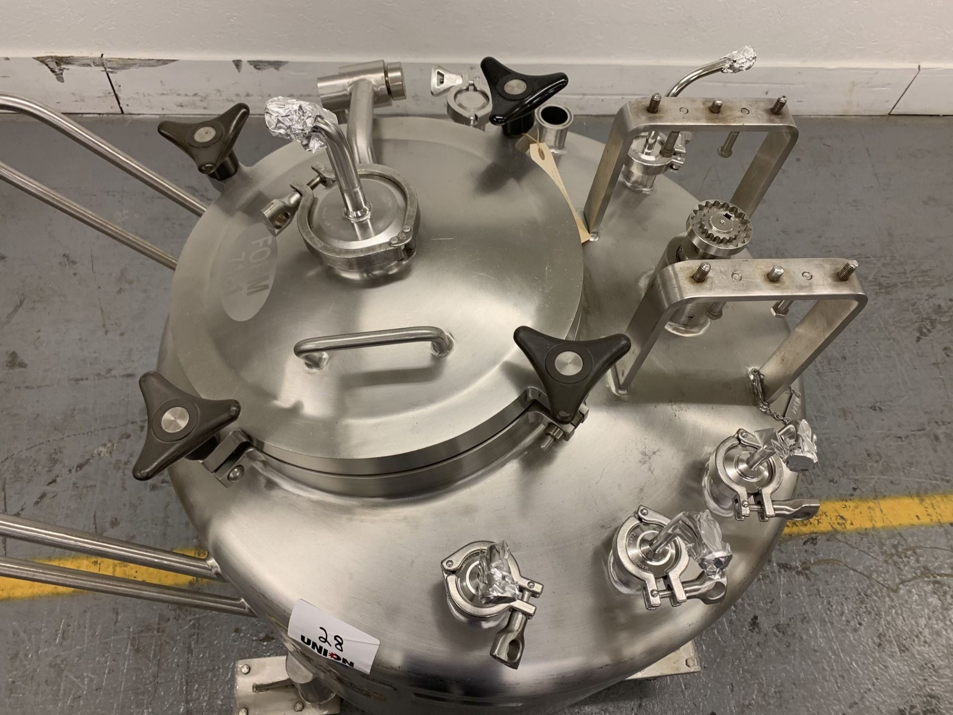 Lot # 28 - Lee Industries, 250L DBT, Stainless Steel Vacuum Kettle, 250 Liter , Propellor agitator - Image 2 of 3