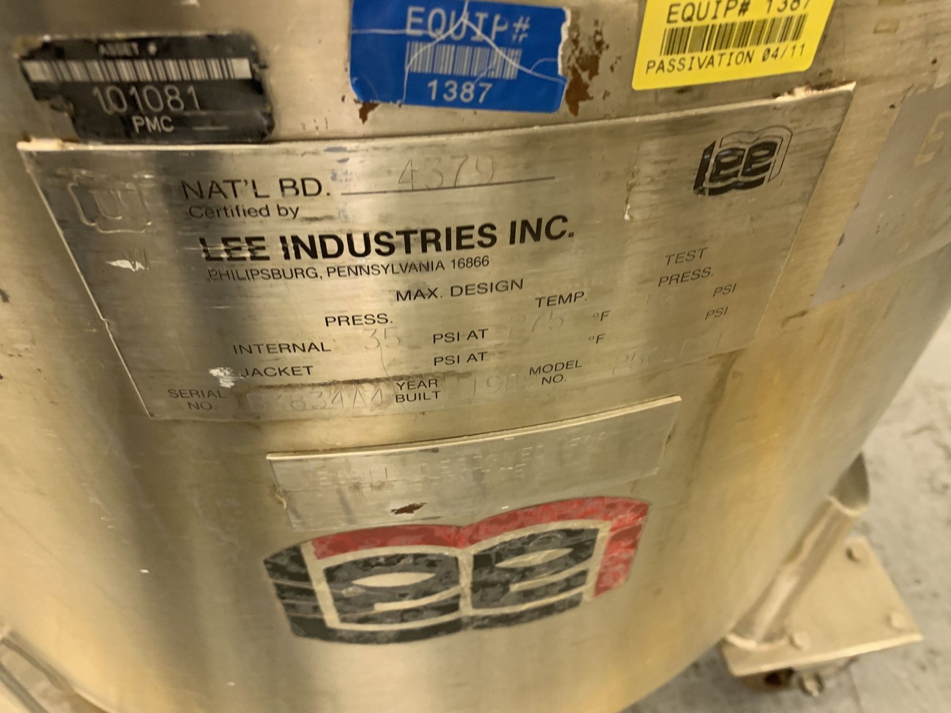 Lot # 23 - Lee Industries, 250L DBT, Stainless Steel Vacuum Kettle, 250 Liter , Propellor agitator - Image 3 of 3