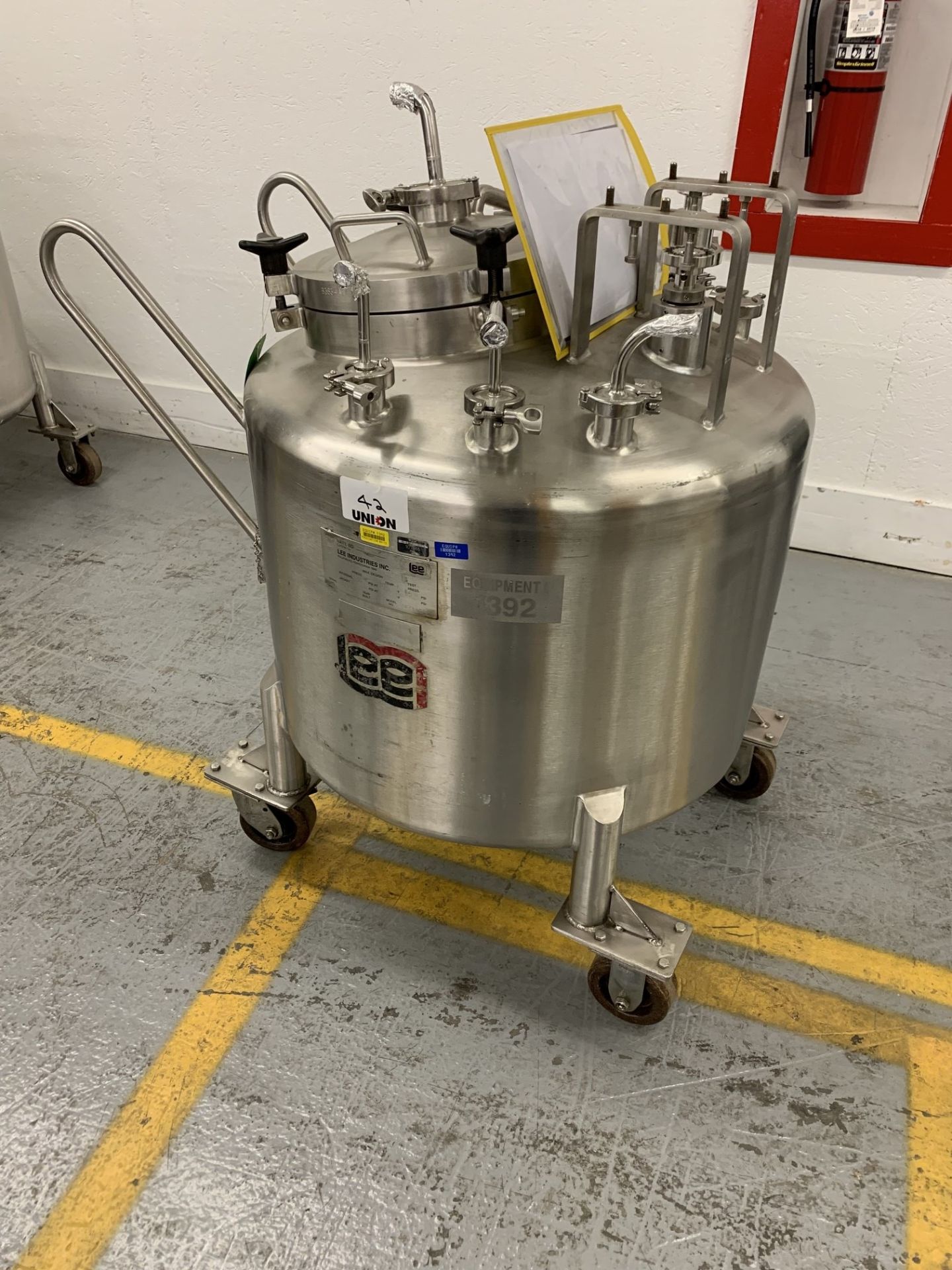 Lot # 42 - Lee Industries, 250L DBT, Stainless Steel Vacuum Kettle, 250 Liter , Propellor agitator