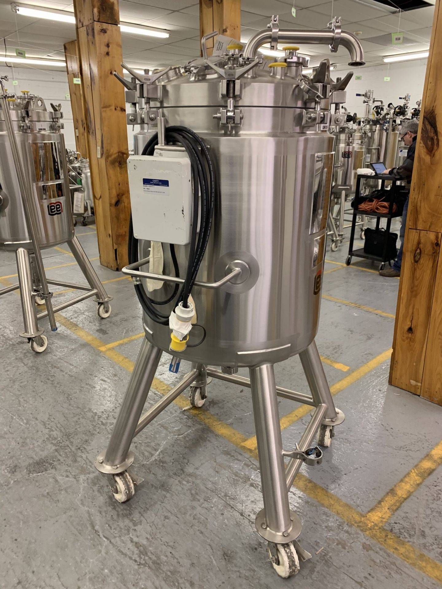 Lot # 2 - Lee Industries model 200LDP, 316L SS Vacuum Kettle, 200 Liter ,Seam Jacketed, 150 psi - Image 3 of 3