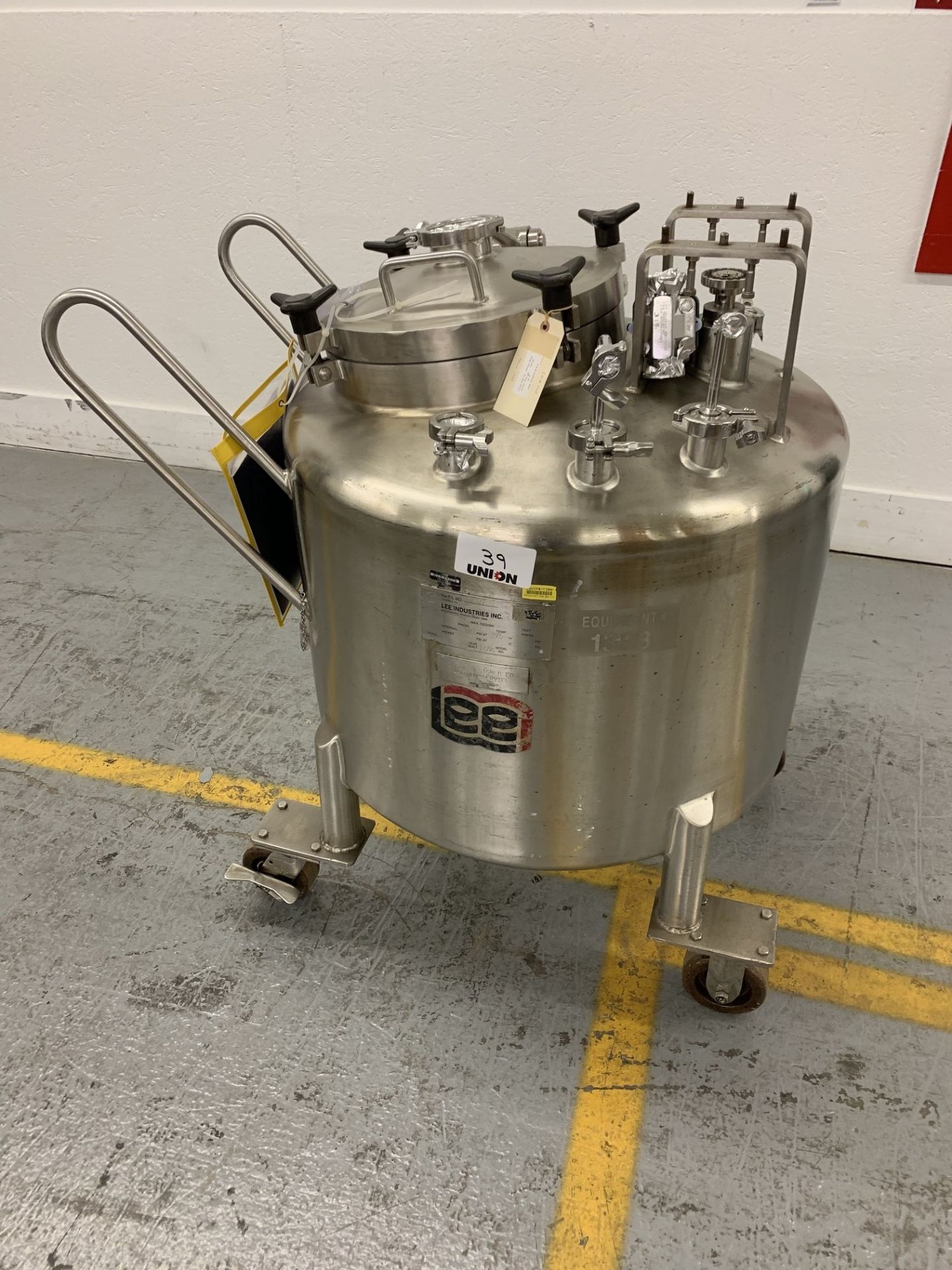 Lot # 39 - Lee Industries, 250L DBT, Stainless Steel Vacuum Kettle, 250 Liter , Propellor agitator