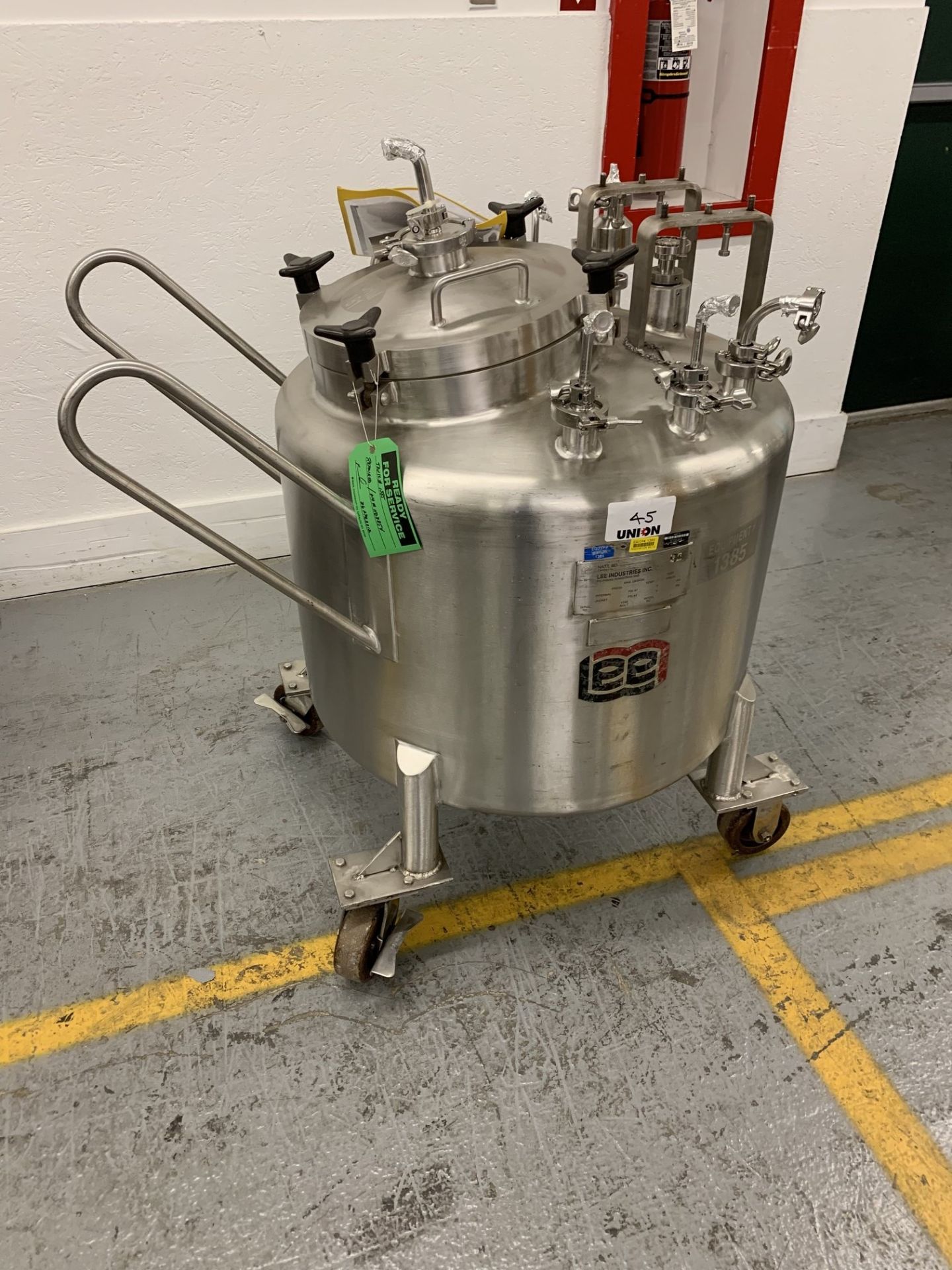 Lot # 45 - Lee Industries, 250L DBT, Stainless Steel Vacuum Kettle, 250 Liter , Propellor agitator