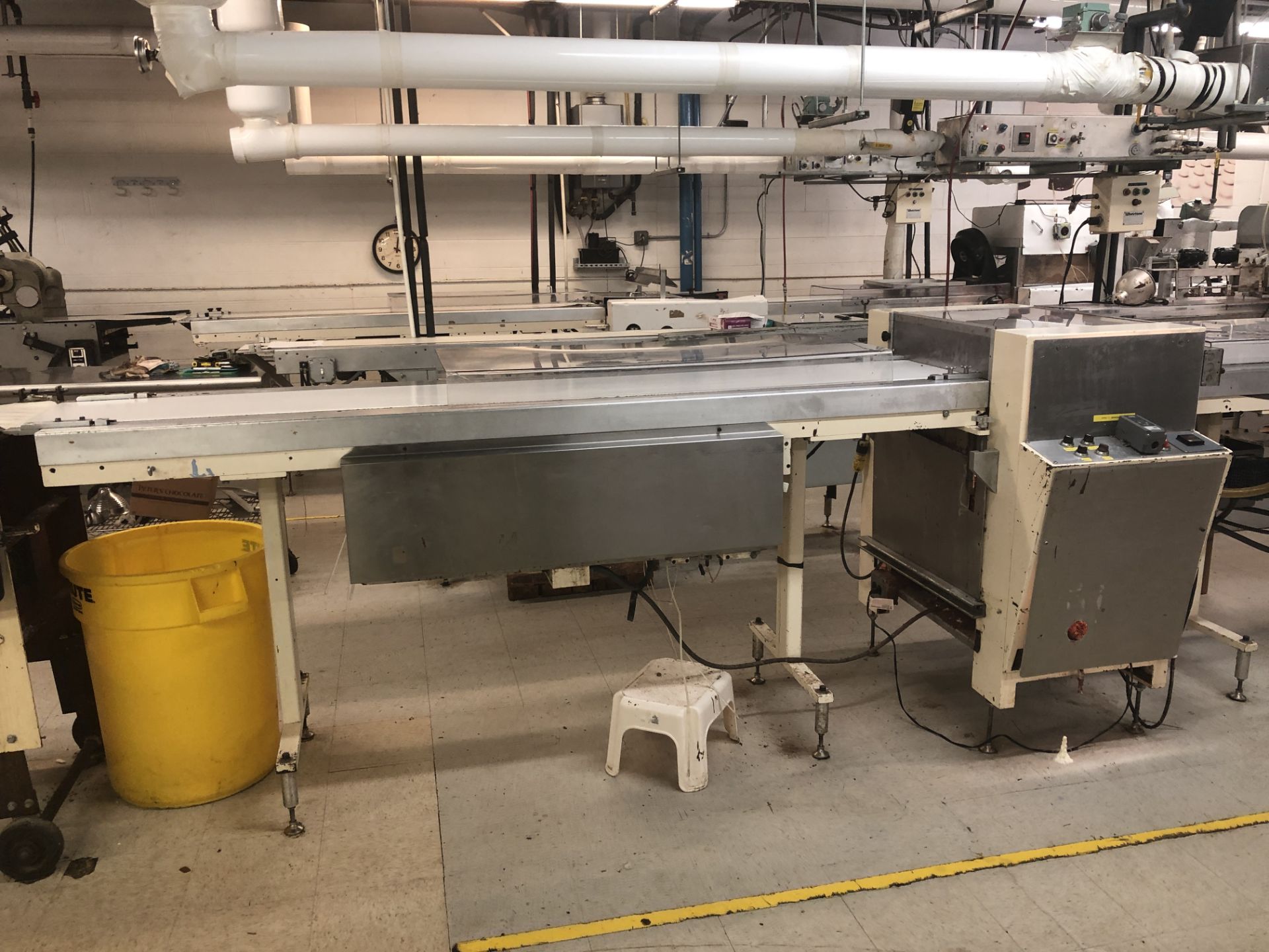 Smith 16" Enrobing Line - 8-ft long cold plate with freon compressor, Whetstone pre-bottomer and 8- - Image 3 of 19