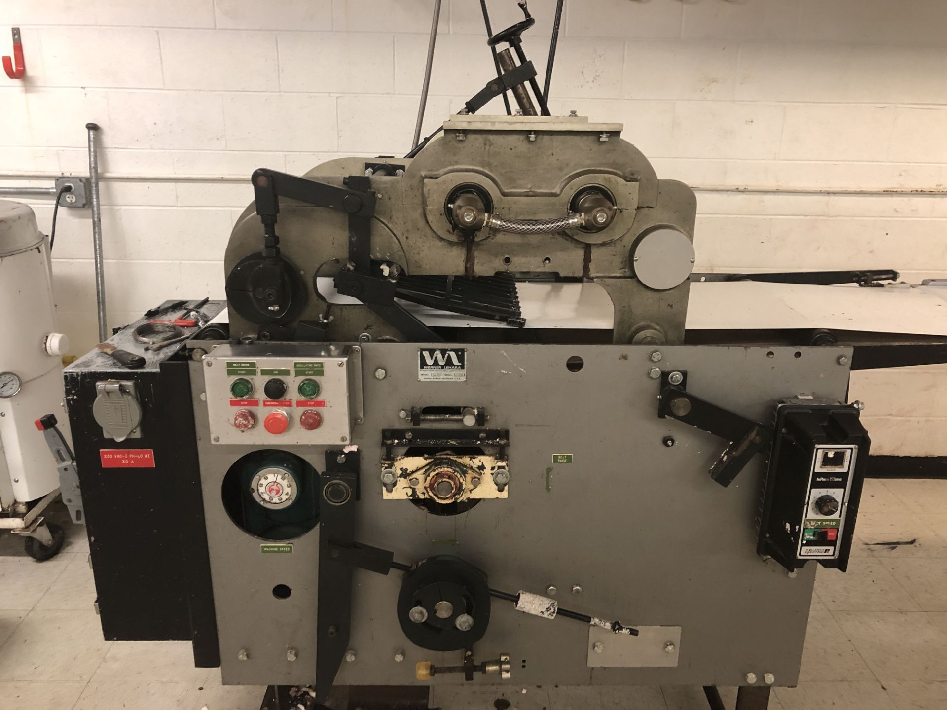 Werner Lehara 16" Wire-Cut Extruder with jacketed rolls, variable speed, (9) outlet 1.25" diameter - Image 4 of 8