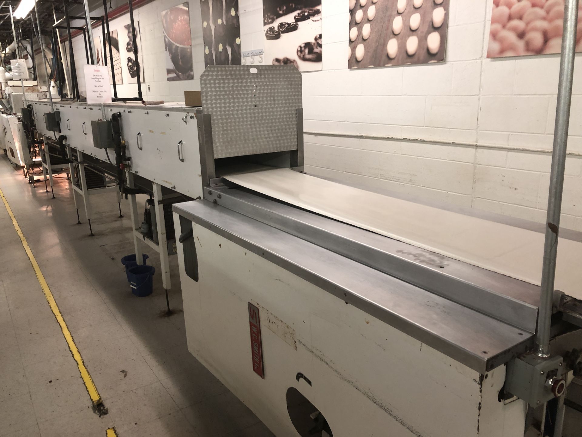 Smith 16" Enrobing Line - 8-ft long cold plate with freon compressor, Whetstone pre-bottomer and 8- - Image 14 of 17