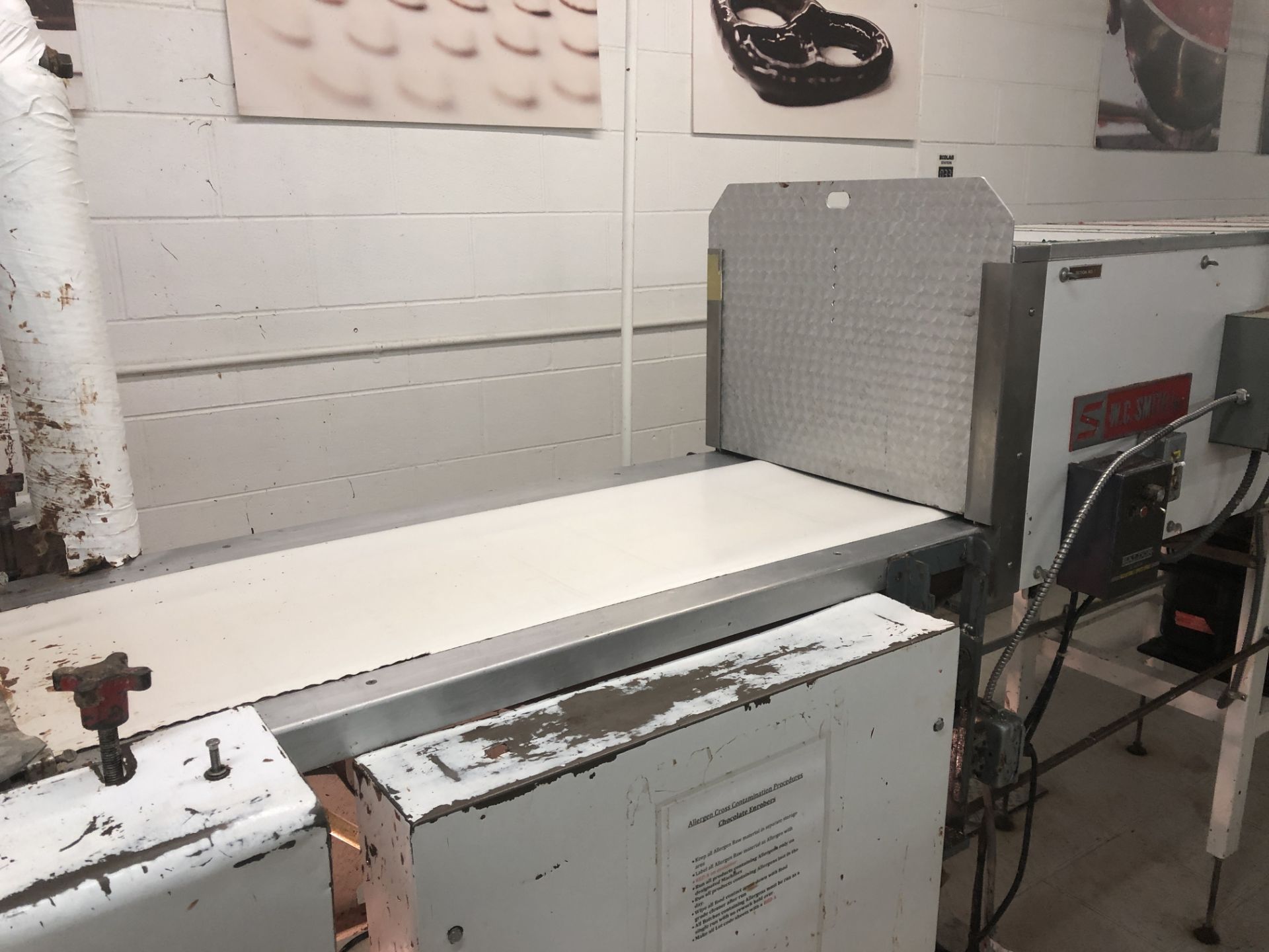 Smith 16" Enrobing Line - 8-ft long cold plate with freon compressor, Whetstone pre-bottomer and 8- - Image 11 of 17