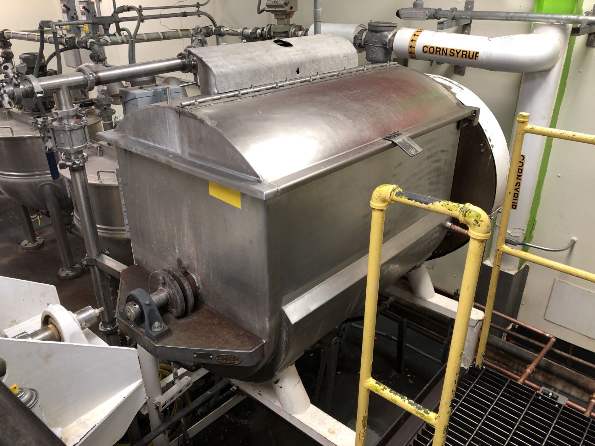 Marshmallow Beater 41" x 26" x 29" deep Stainless Steel Jacketed Mixer with 6" diameter discharge