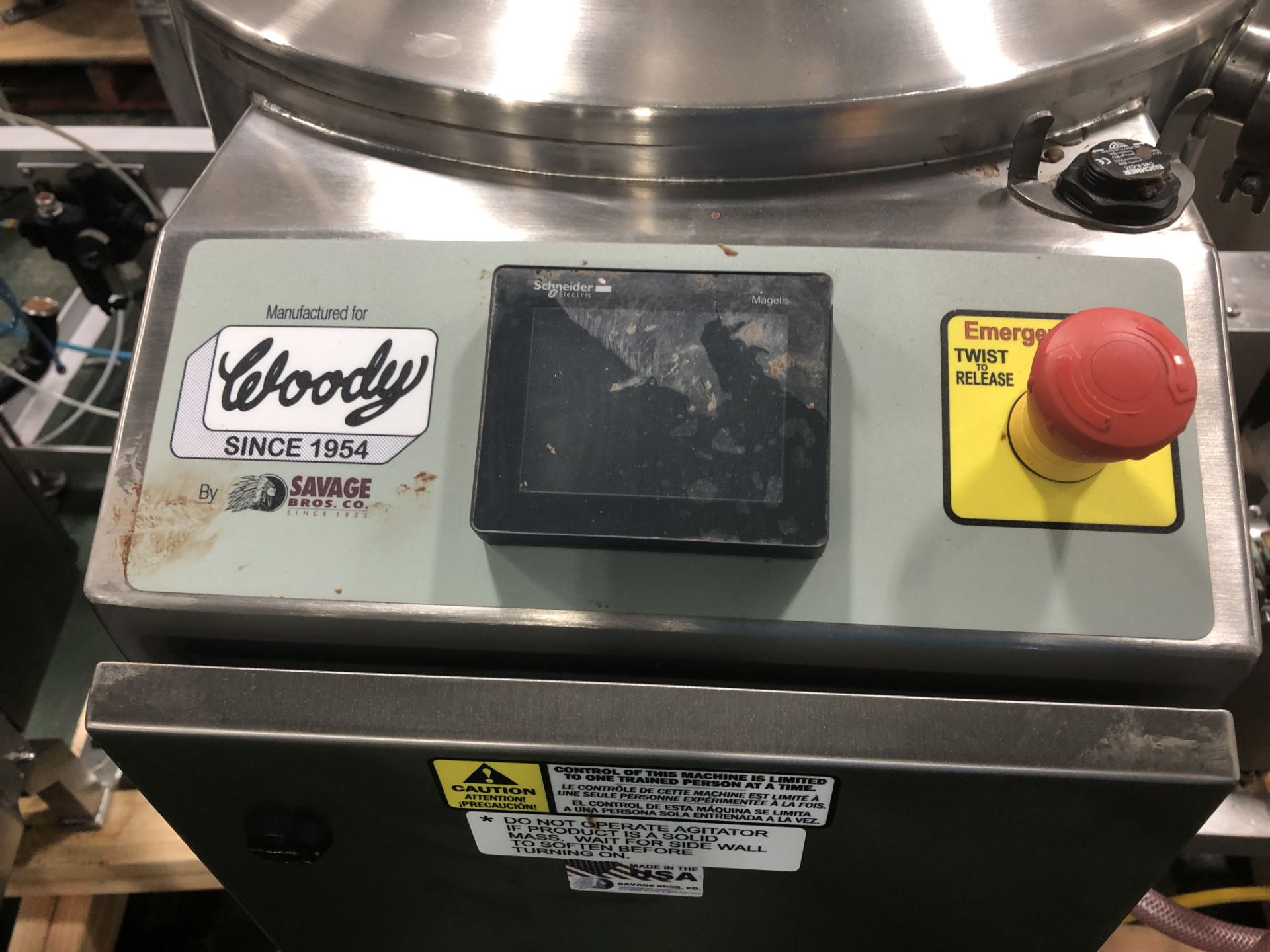 Savage/Woody 125 lb Stainless Steel Chocolate Melter with Touchscreen controls -Jacketed and - Image 4 of 9