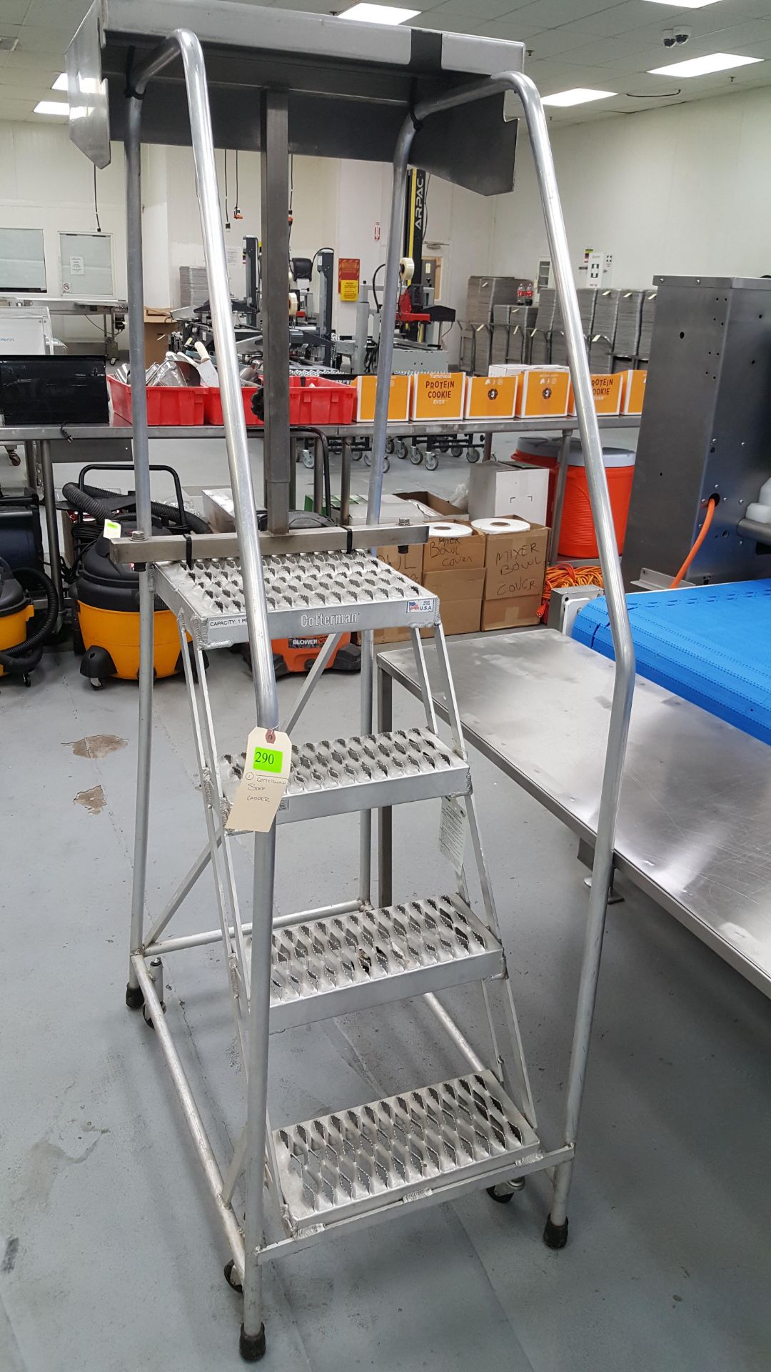 LG COTTERMAN STEP LADDER