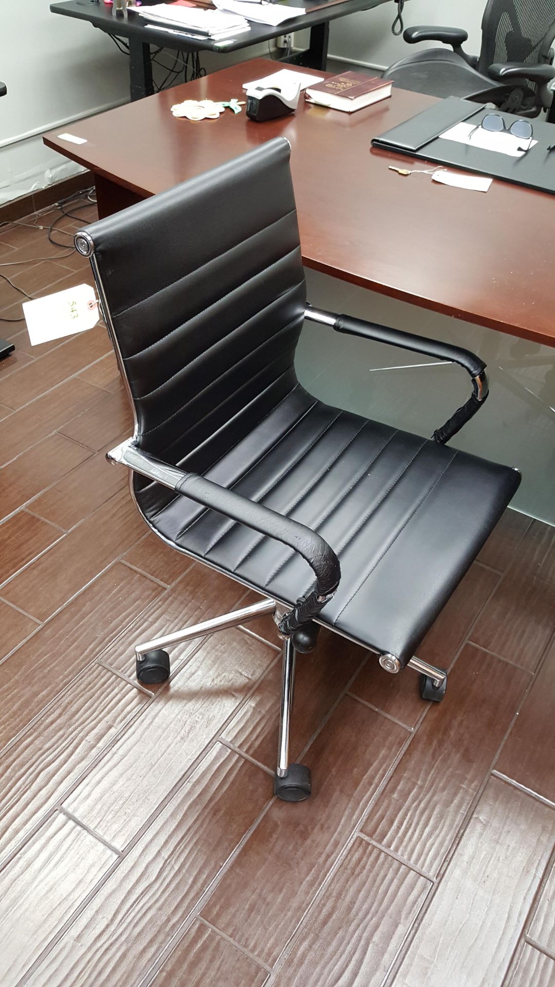 EXEC BLK CHROME CHAIR