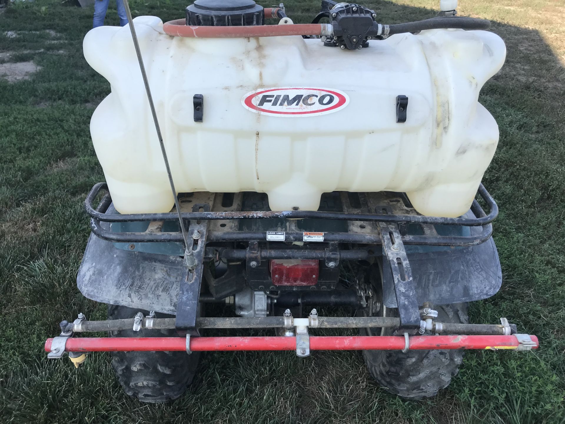 Fimco 25gal. 12v Sprayer w/36" Boom