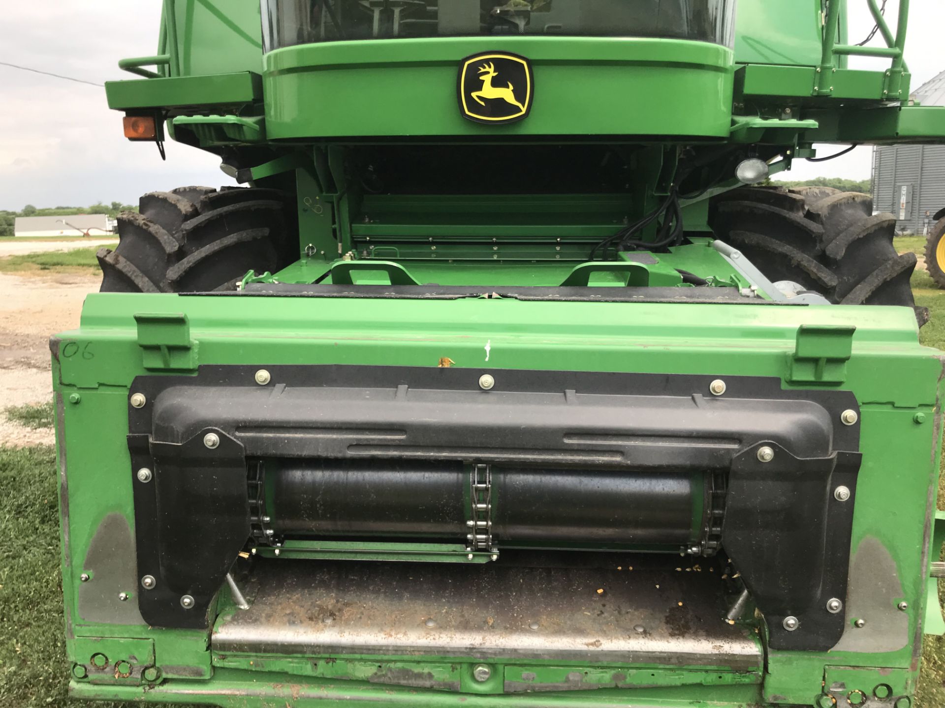 2008 JD 9570 STS Bullet Rotor S#725638, Chopper, Premier Cab & Control Center, Contour-Master Feeder - Image 8 of 11