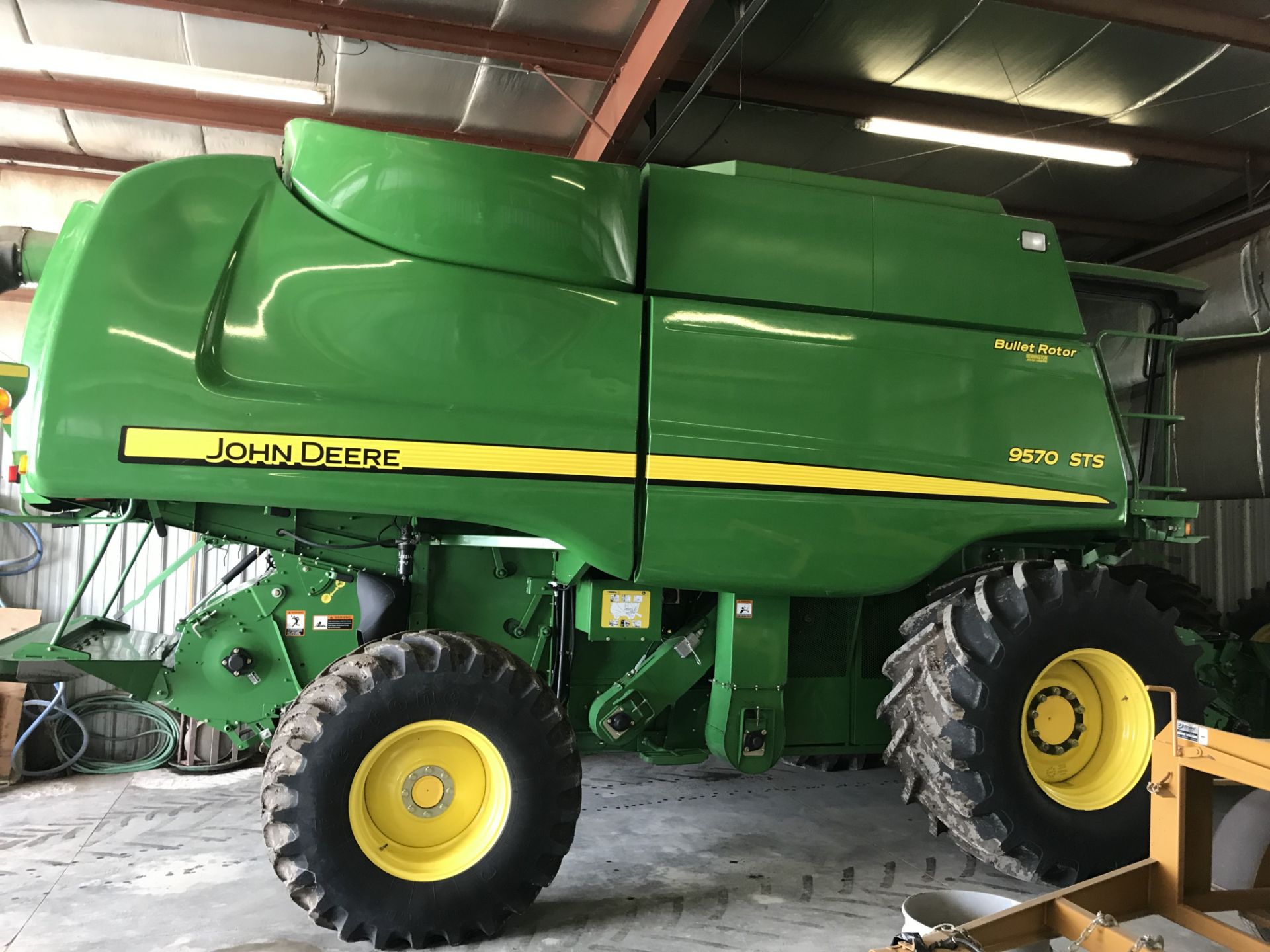 2008 JD 9570 STS Bullet Rotor S#725638, Chopper, Premier Cab & Control Center, Contour-Master Feeder