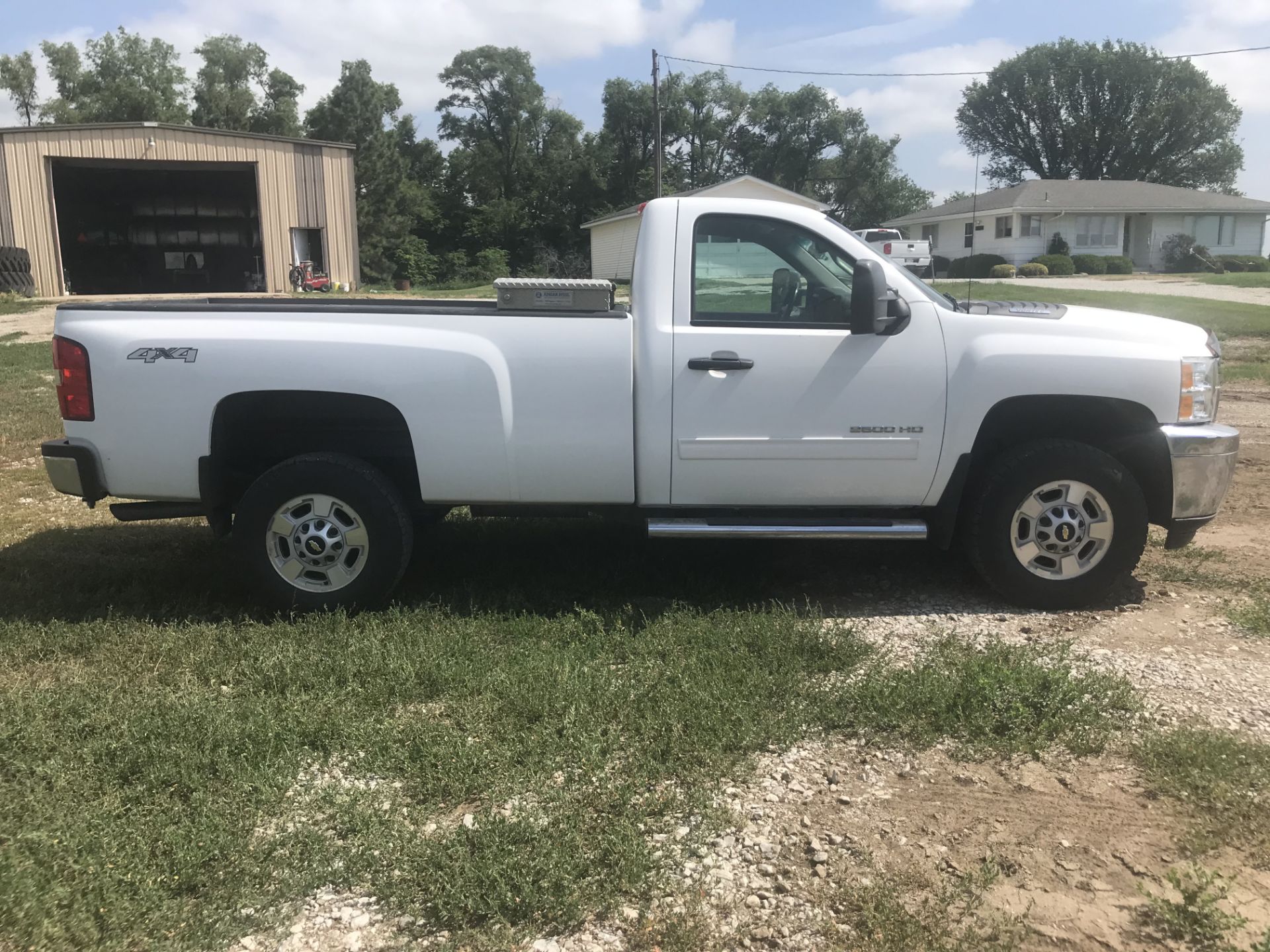 2012 Chevy Silverado 2500HD LT 4x4 Reg. Cab, Vortec 6.0lt V-8 Flex-Fuel, Auto, Elec. Brake - Image 4 of 9