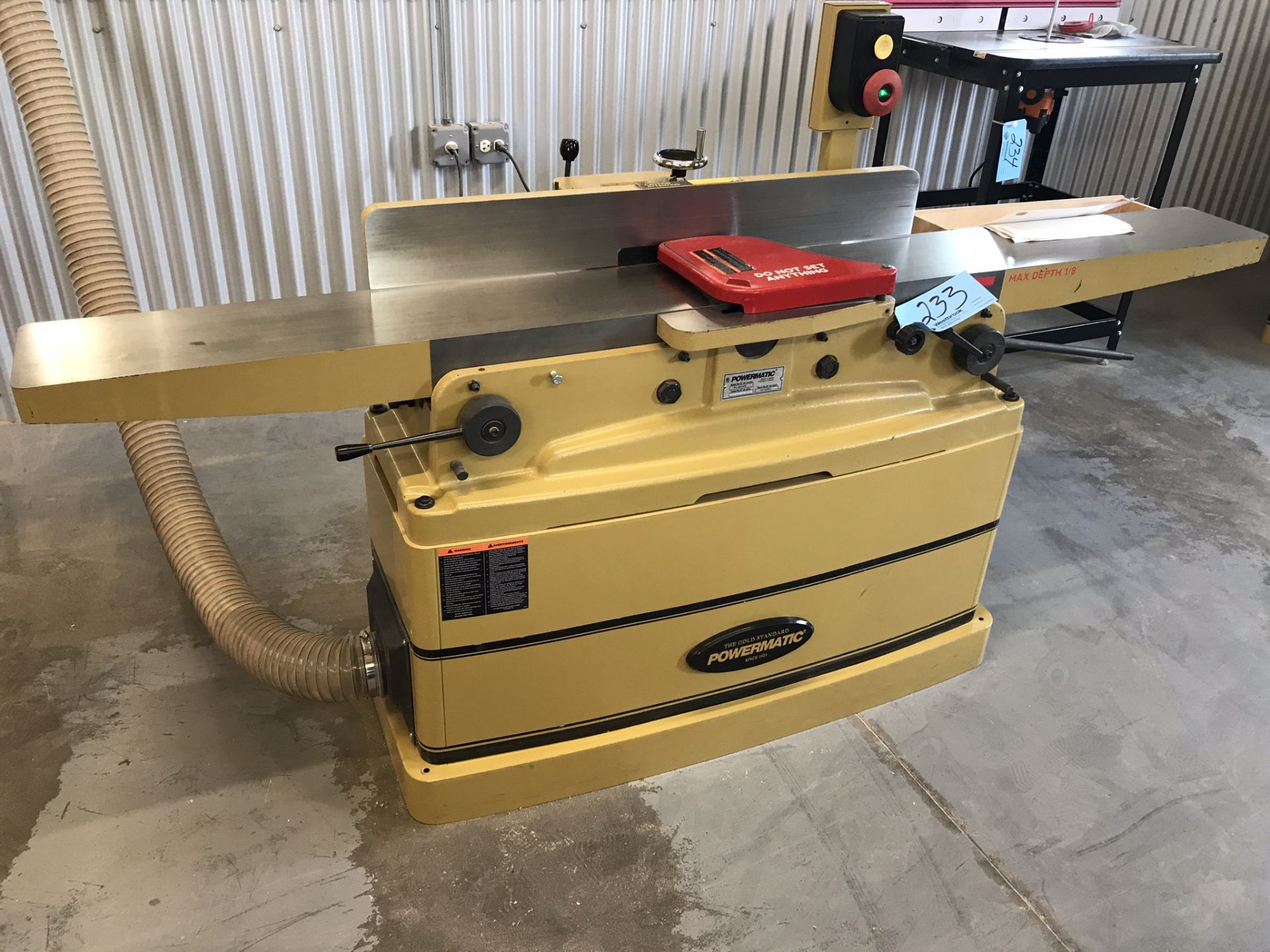 Powermatic Model PJ-882HH, 8" Jointer, S/n 1408882HH1975, 2-HP, 3450 RPM, 1-PH