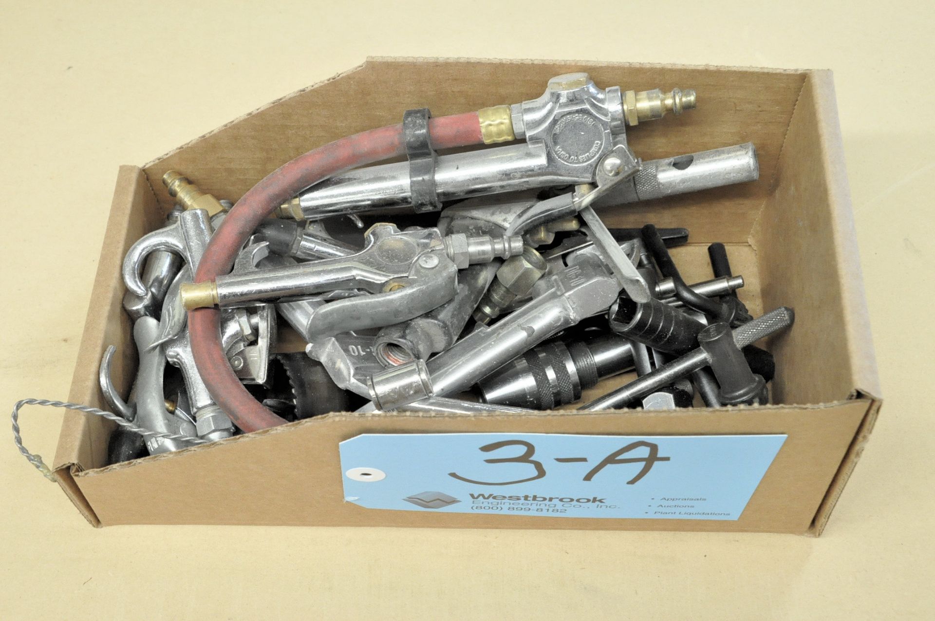 Lot-Air Bow Off Tools and Tire Chucks in (1) Box