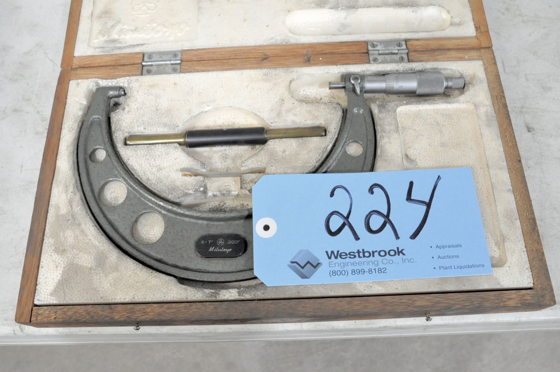 MITUTOYO 6" - 7" Outside Micrometer with Standard and Case