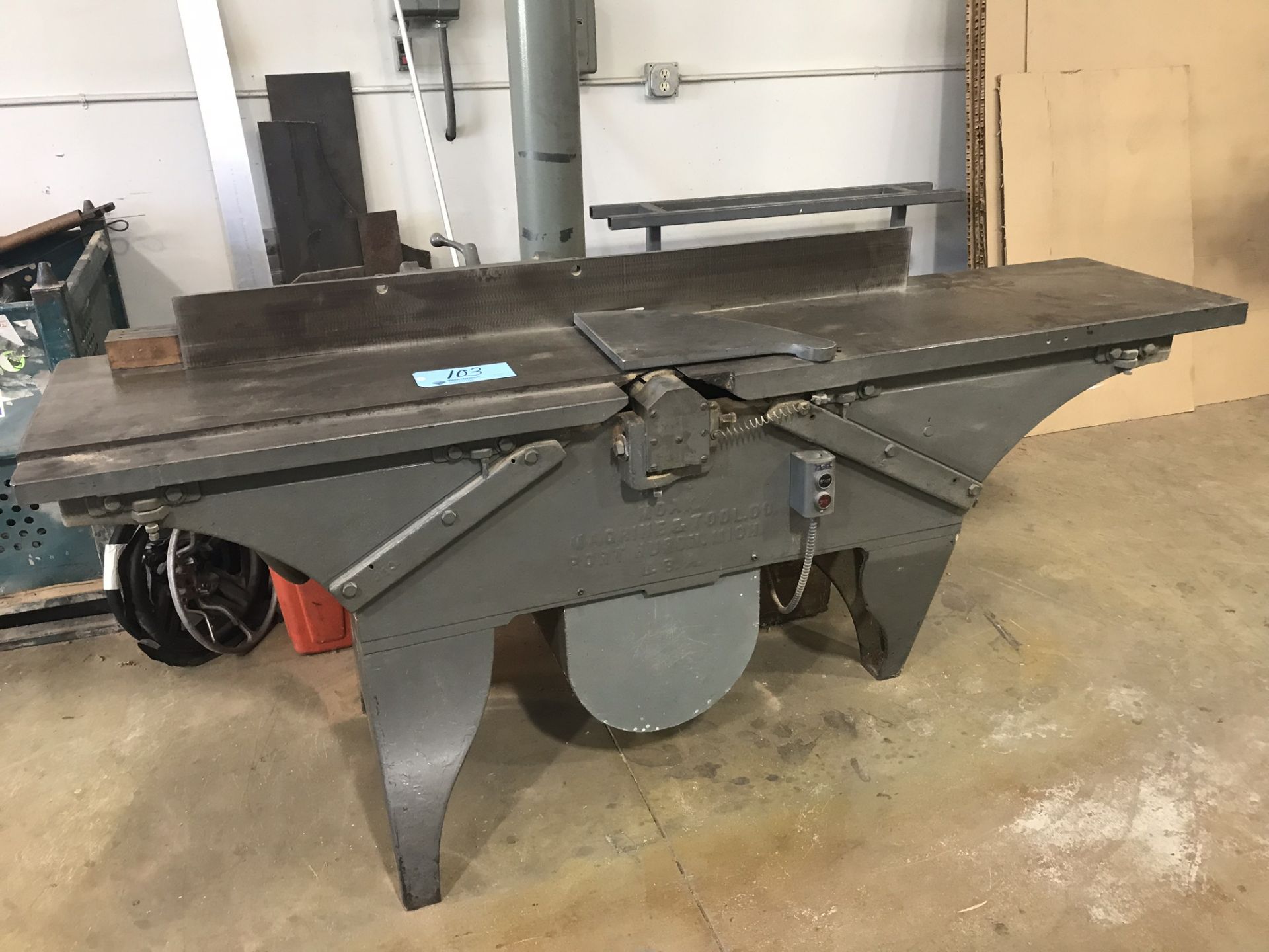 MOAK 12" Jointer, S/n N/a, 85-1/2" Work Space, with Flex Hose