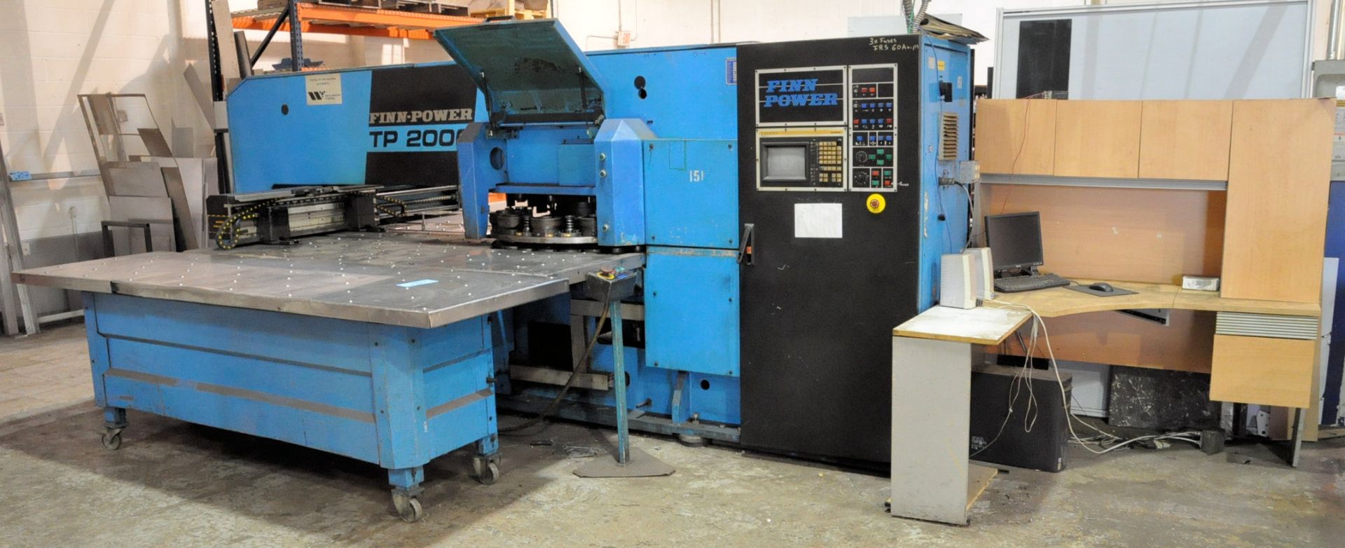 Finn-Power TP20001F2/22SU (1991), CNC Turret Punch, Siemens Sinumerik System 3 CNC Control, Tooling