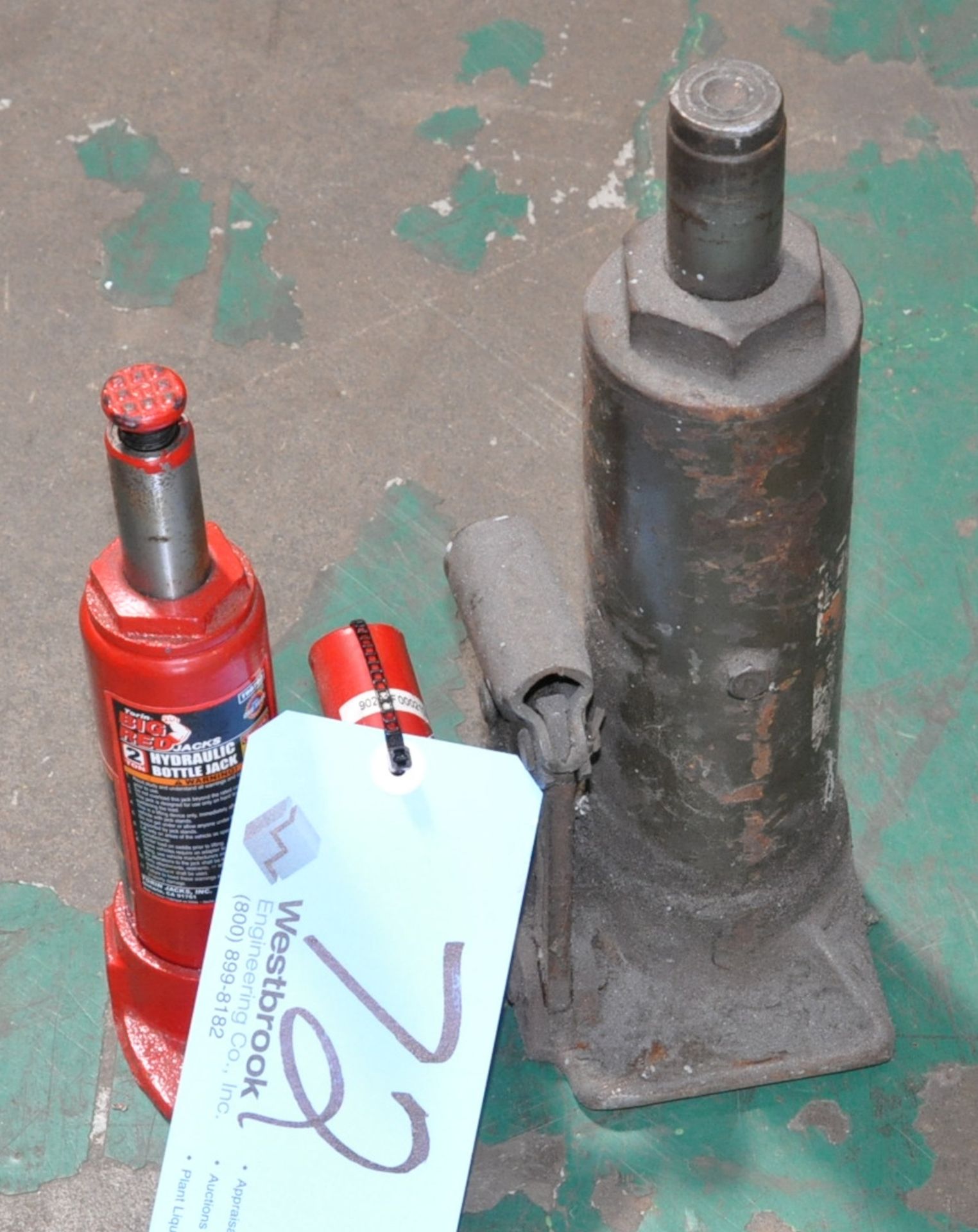 Lot-(2) Small Hydraulic Bottle Jacks