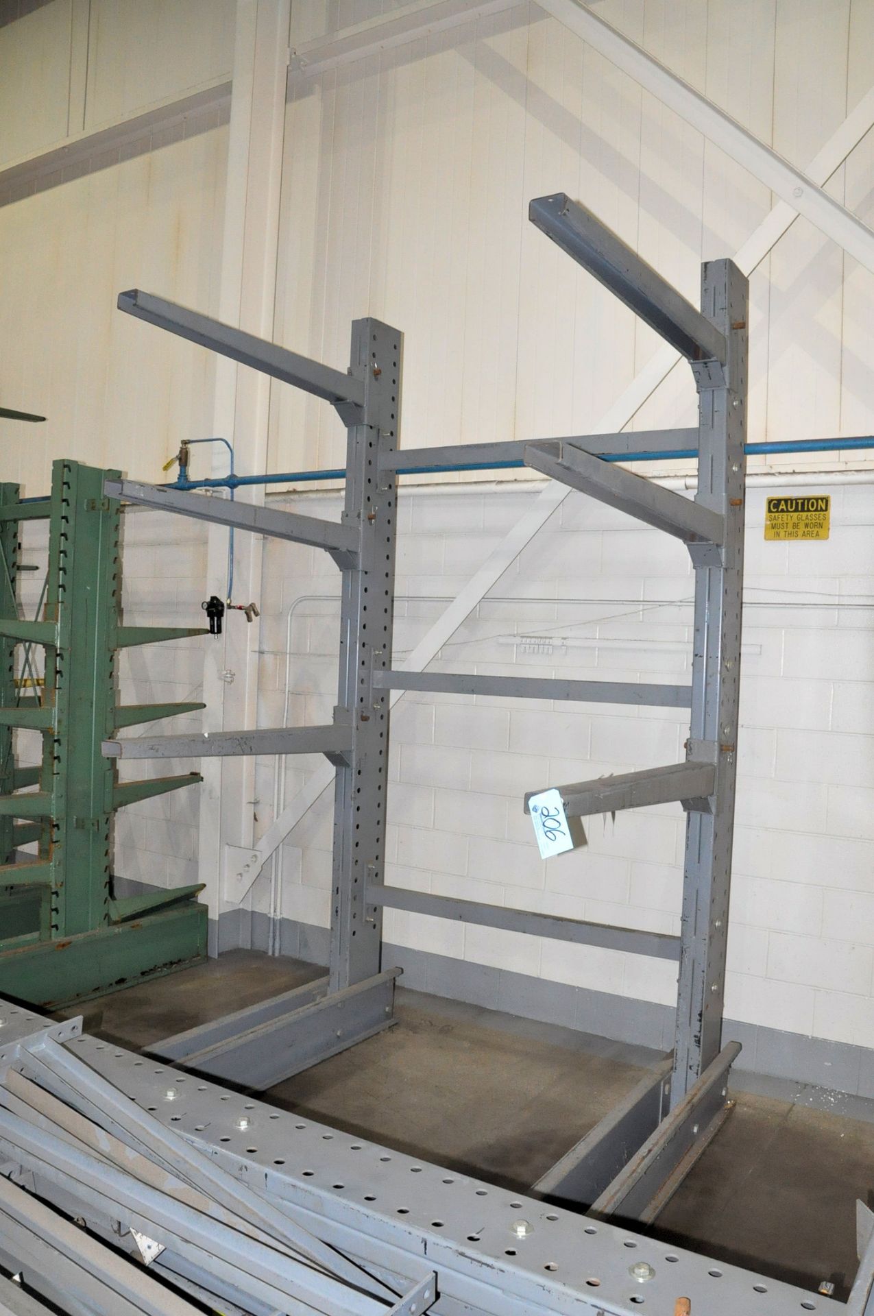 Section Cantilever Rack