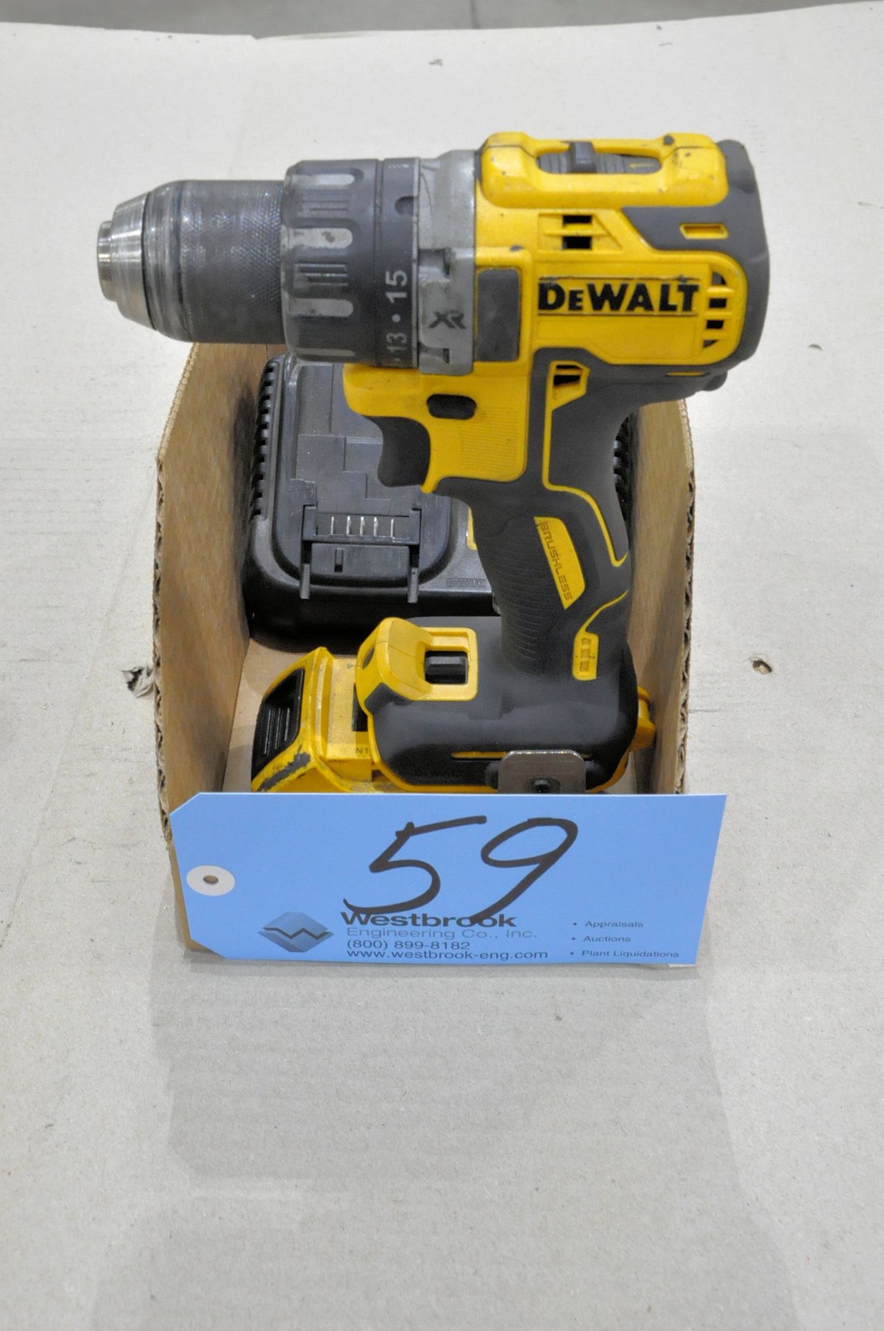 DeWalt 20V Cordless Drill with Battery and Charger in (1) Box