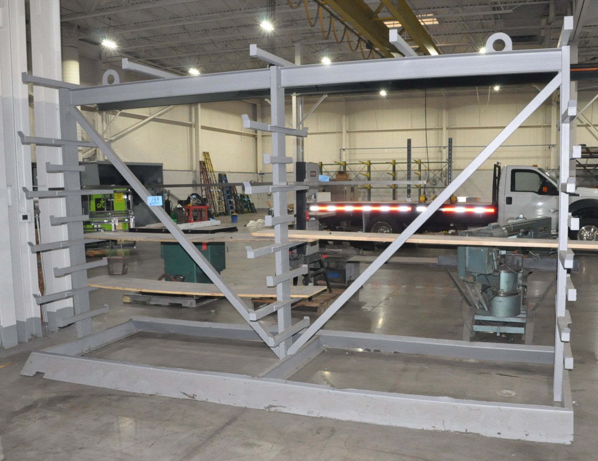 Section Cantilever Rack