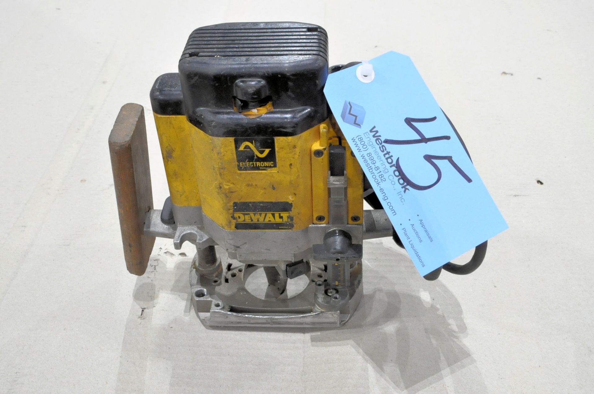 DeWalt Model DW625, 3-HP Router