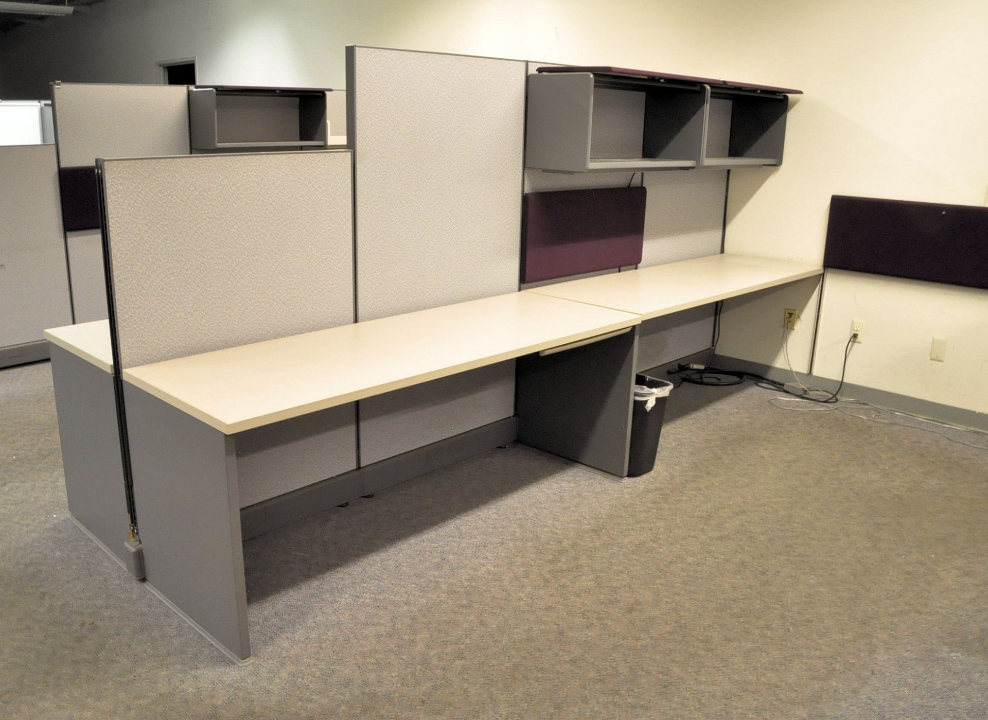 Lot-Cubical Partition Work Systems in (1) Group in (1) Office, - Image 5 of 7
