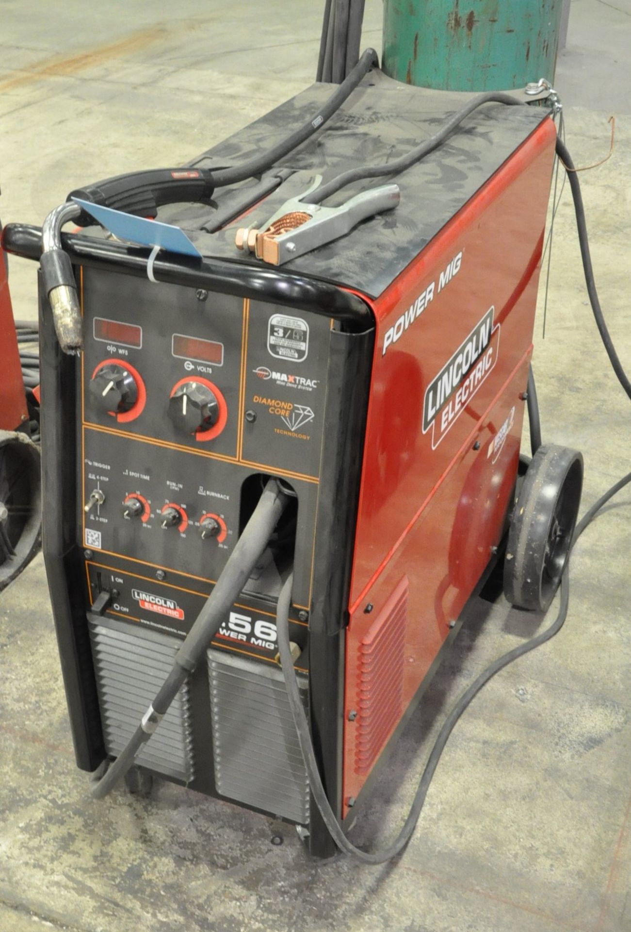 Lincoln Power Mig 256, 250-Amp Capacity Mig Welder,