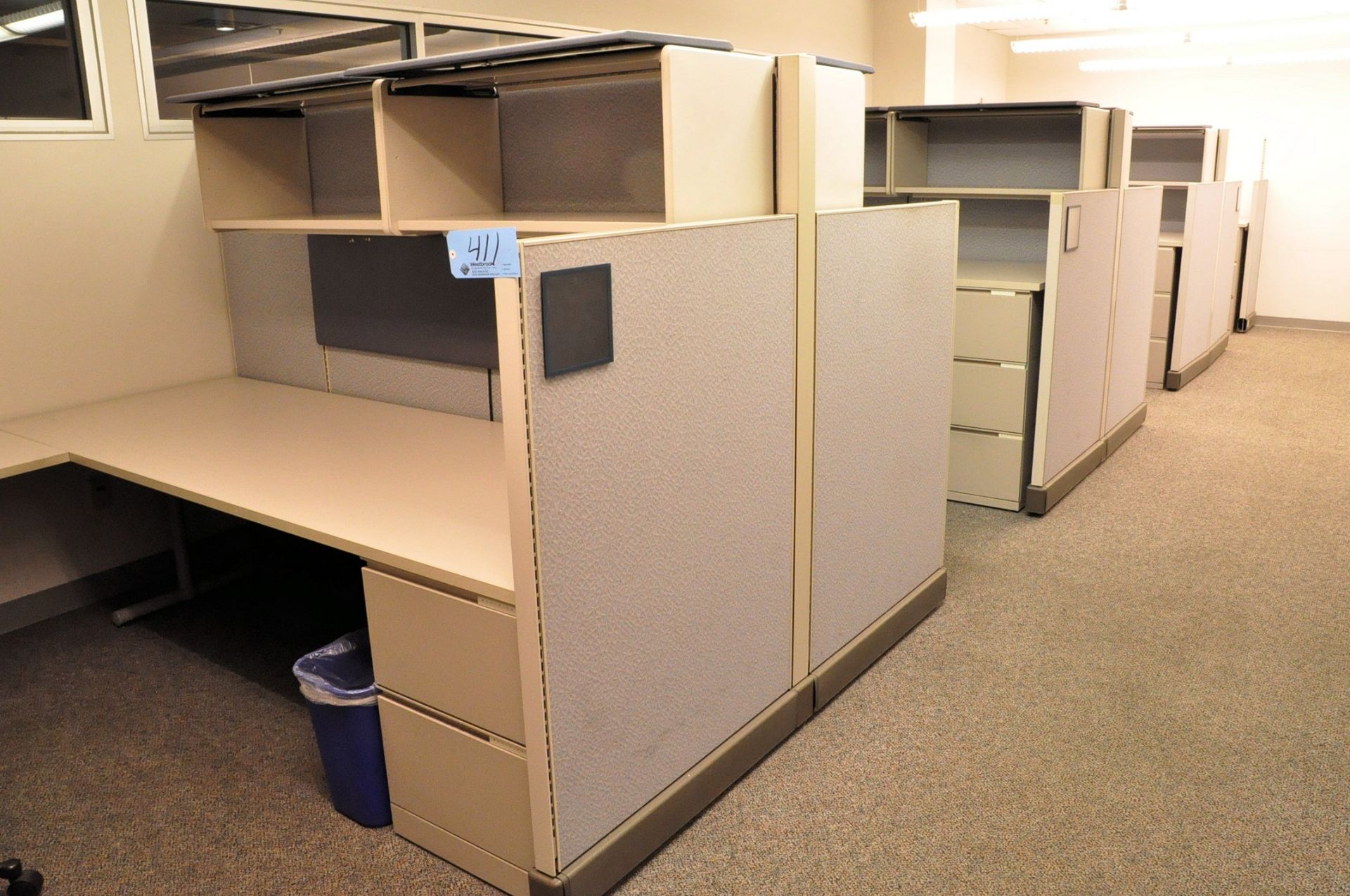 Lot-Cubicle Partition Work Systems in (1) Group in (1) Office, (No