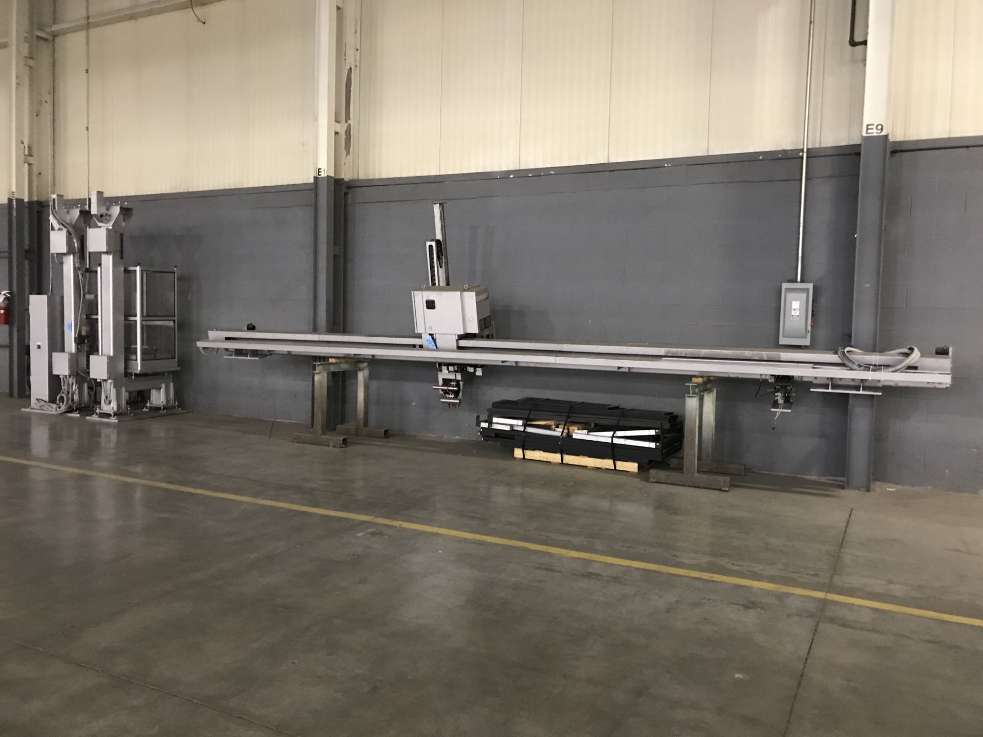 Maxrotec 24' Gantry System Complete with Mitsubishi and Fanuc Controls (Currently Dismantled)