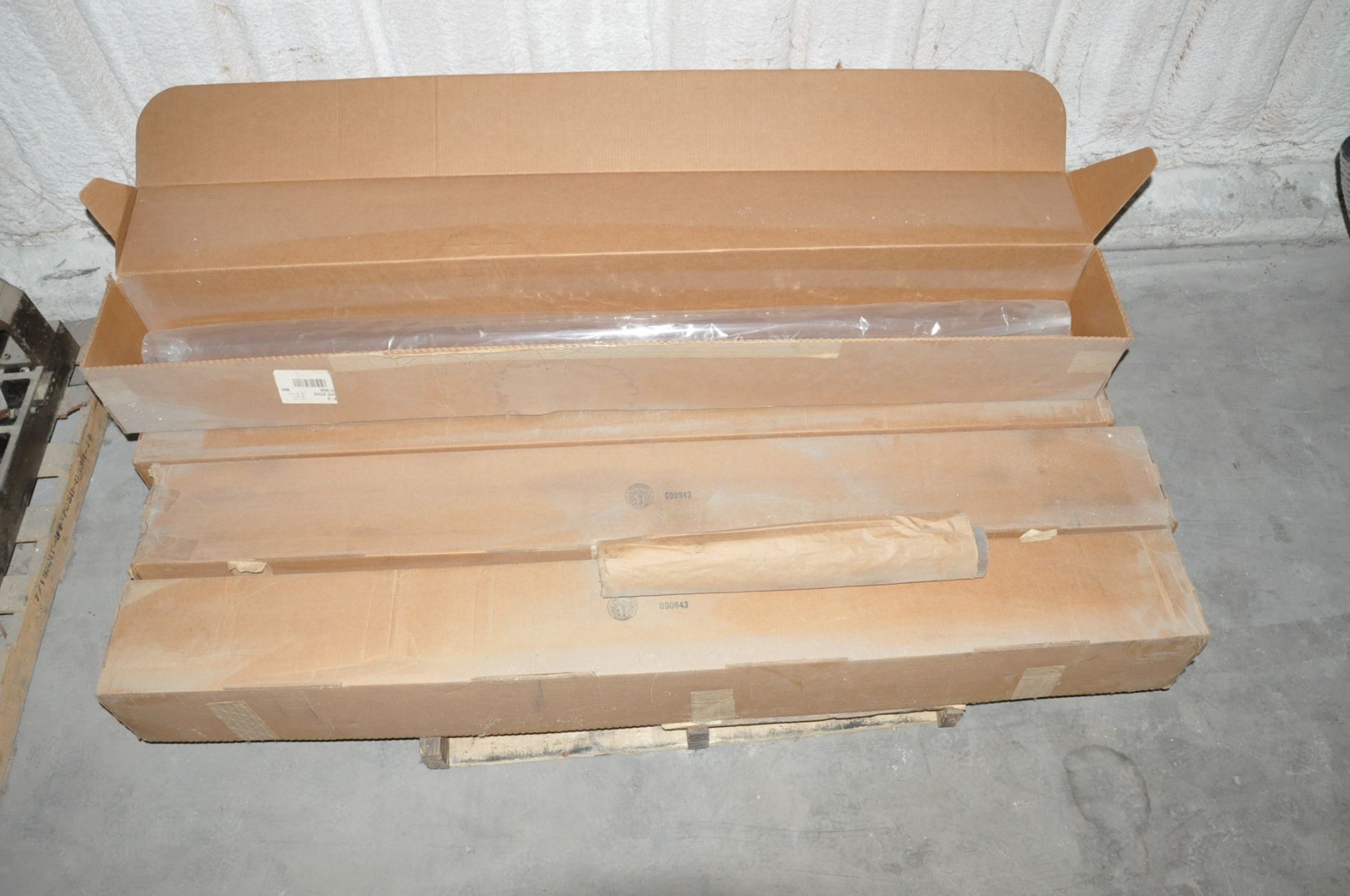 Lot-Plastic Tubes (Packaged) on (1) Pallet