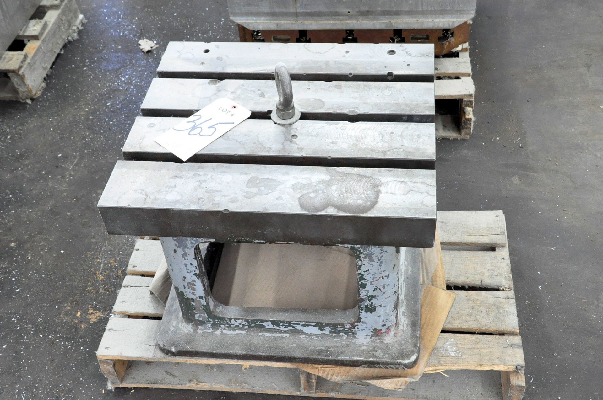 18" x 20" x 16"H Box Table on (1) Pallet