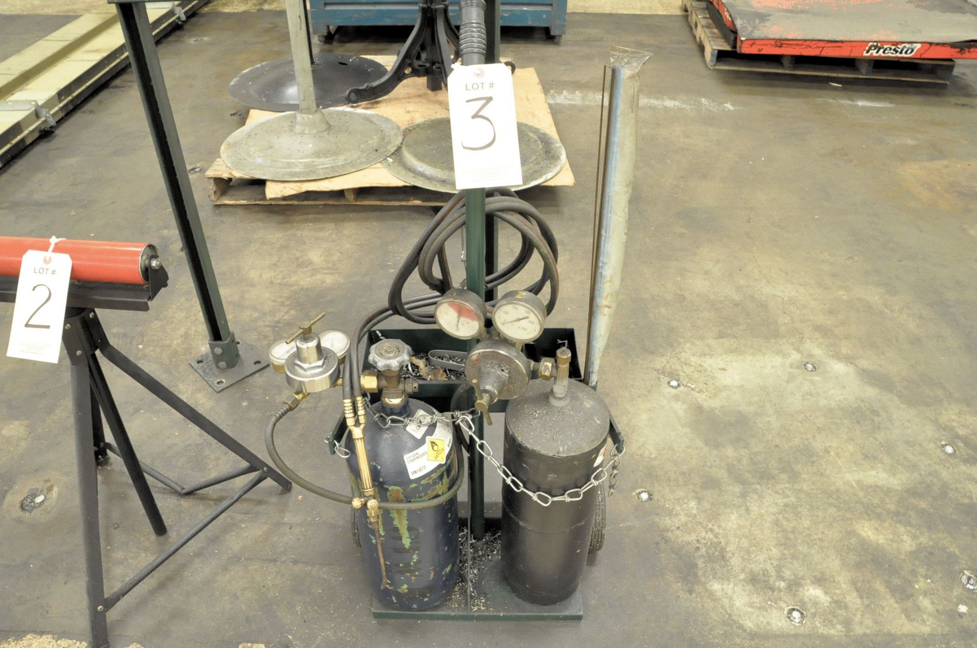 Small Oxygen/Acetylene Torch Set with Cart and Tanks