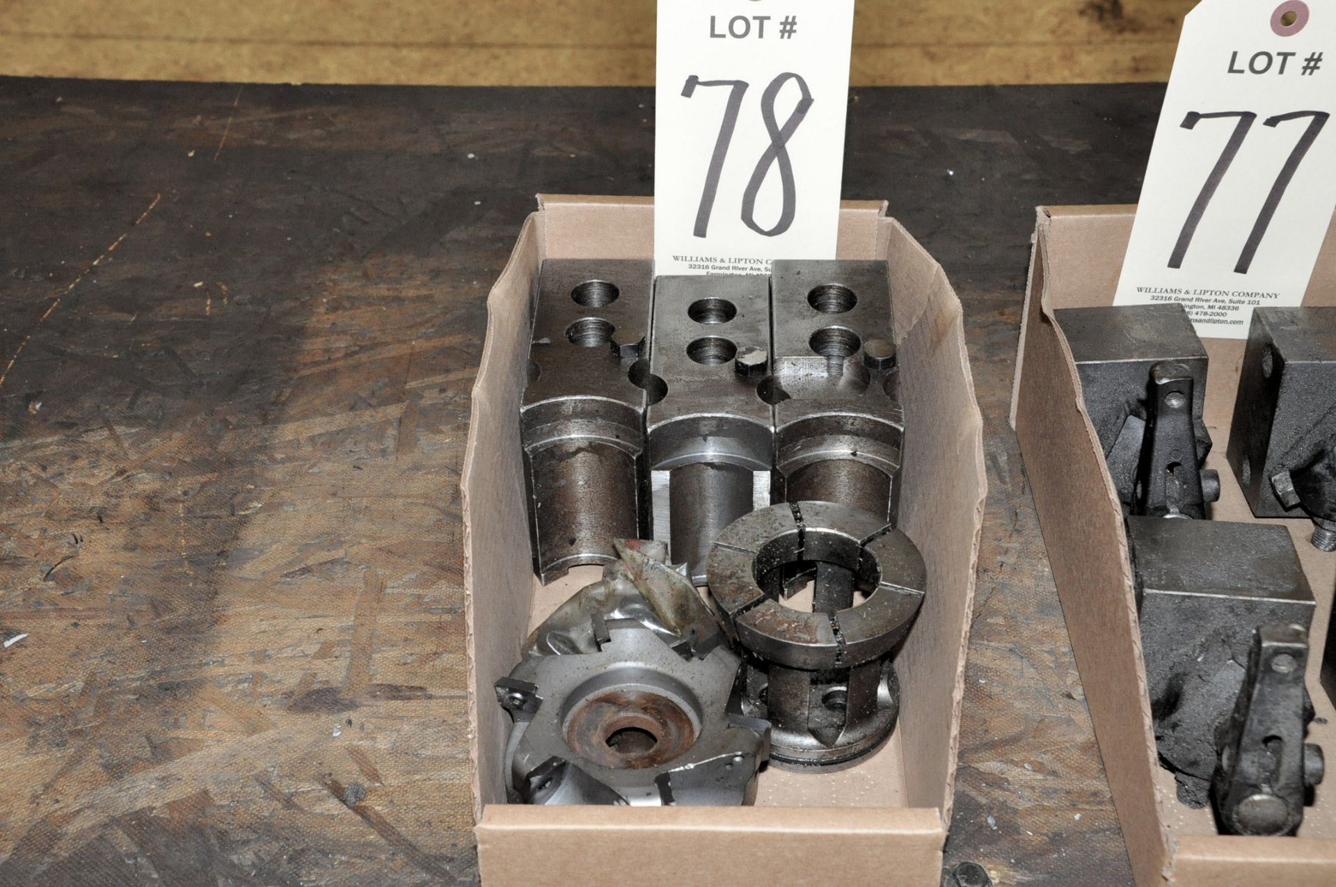 Lot-Jaws, Face Mill and Collet in (1) Box