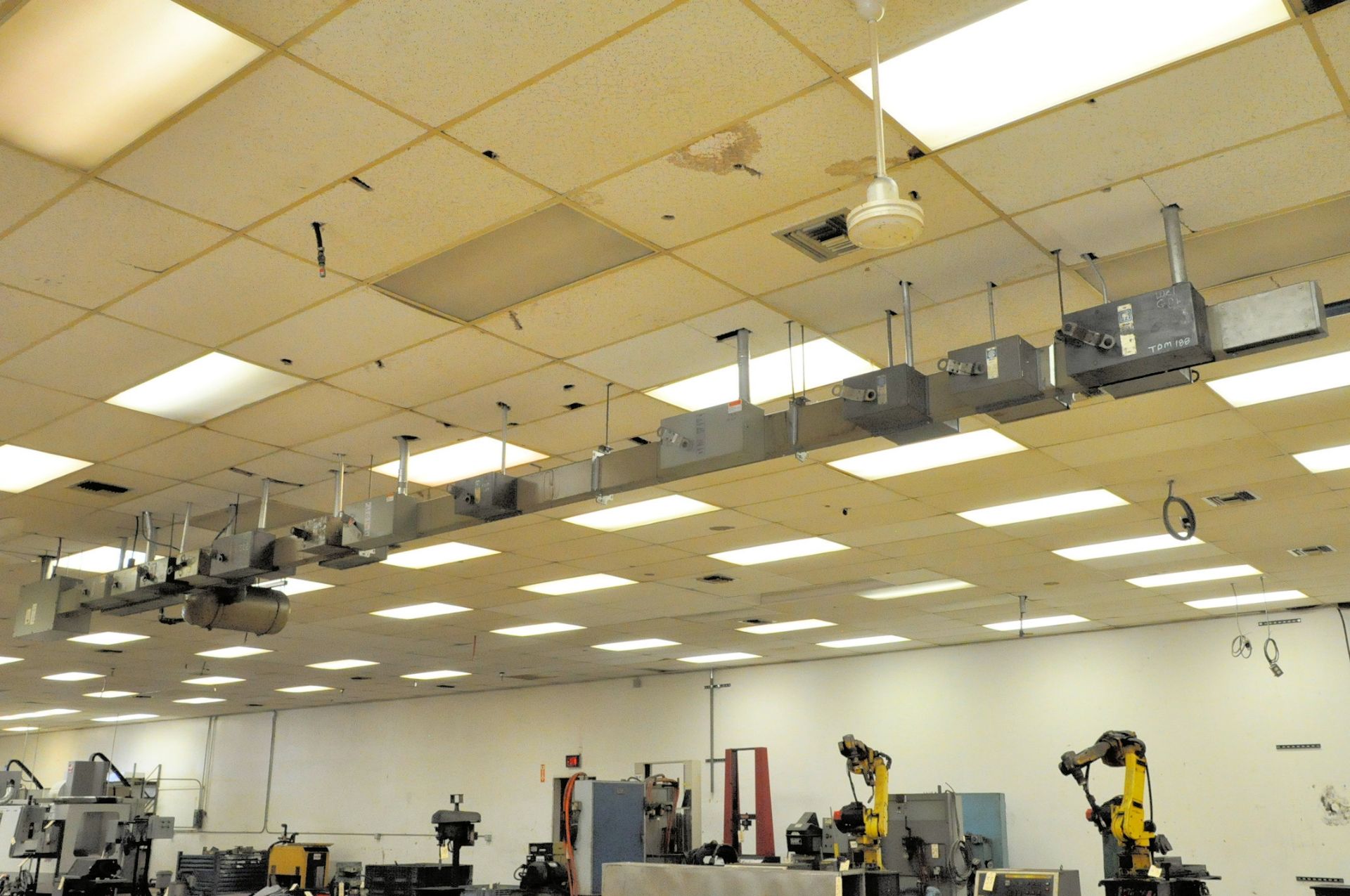 600-Amps Buss Bars and Buss Plugs, Single Run in the Ceiling, - Image 2 of 4