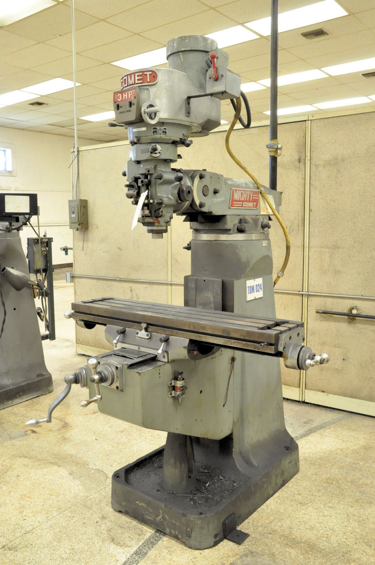 Mighty Comet Model 3VHG, 3-HP Variable Speed Vertical Milling - Image 2 of 3