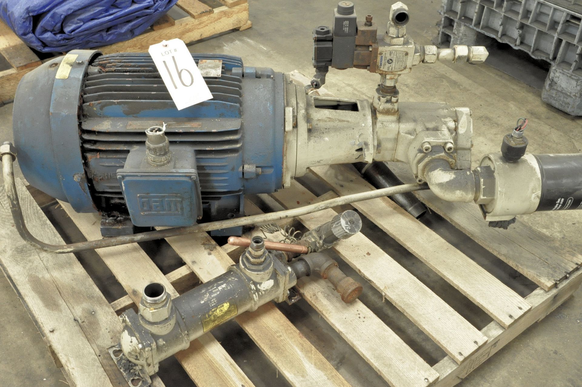 30-HP Motor with Vickers Pump on (1) Pallet