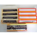 Model Railways - a Hornby OO gauge coach pack #R4197 The Royal Train Coaches,