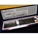 Model railways - Bachmann OO gauge Gresley A4 4-6-2 locomotive 'Union of South Africa' op no 60009,