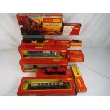 Model Railways - Tri-ang / Hornby OO gauge 39 items of rolling stock all in original boxes