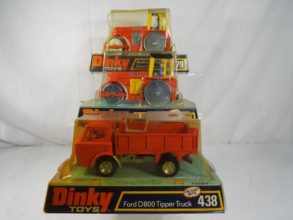 Dinky - three diecast vehicles in original boxes comprising #279 Aviling- Barford Diesel Roller - Image 2 of 4